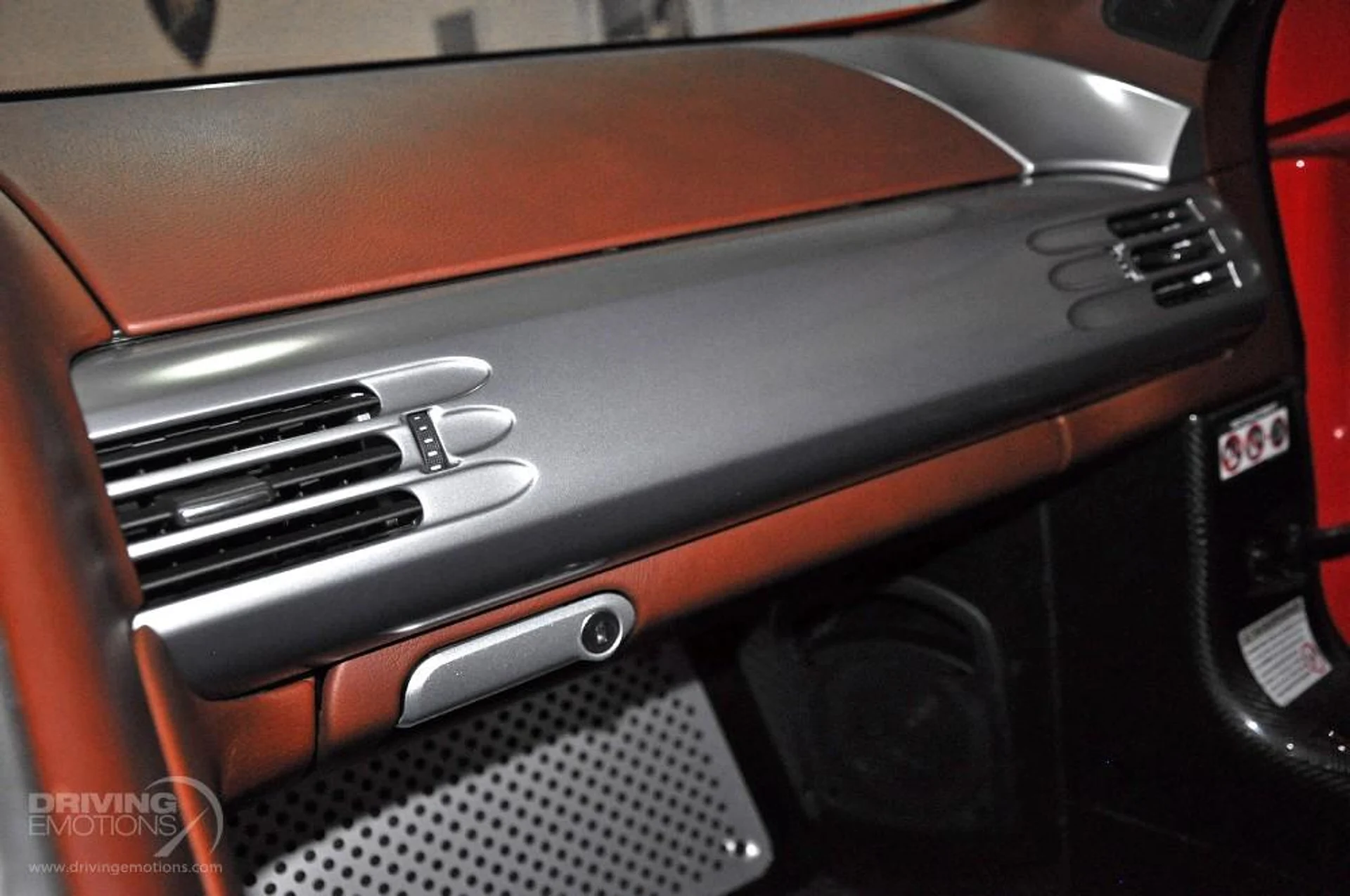 mph113_2821481334_186_p114_l_6fc19daef4