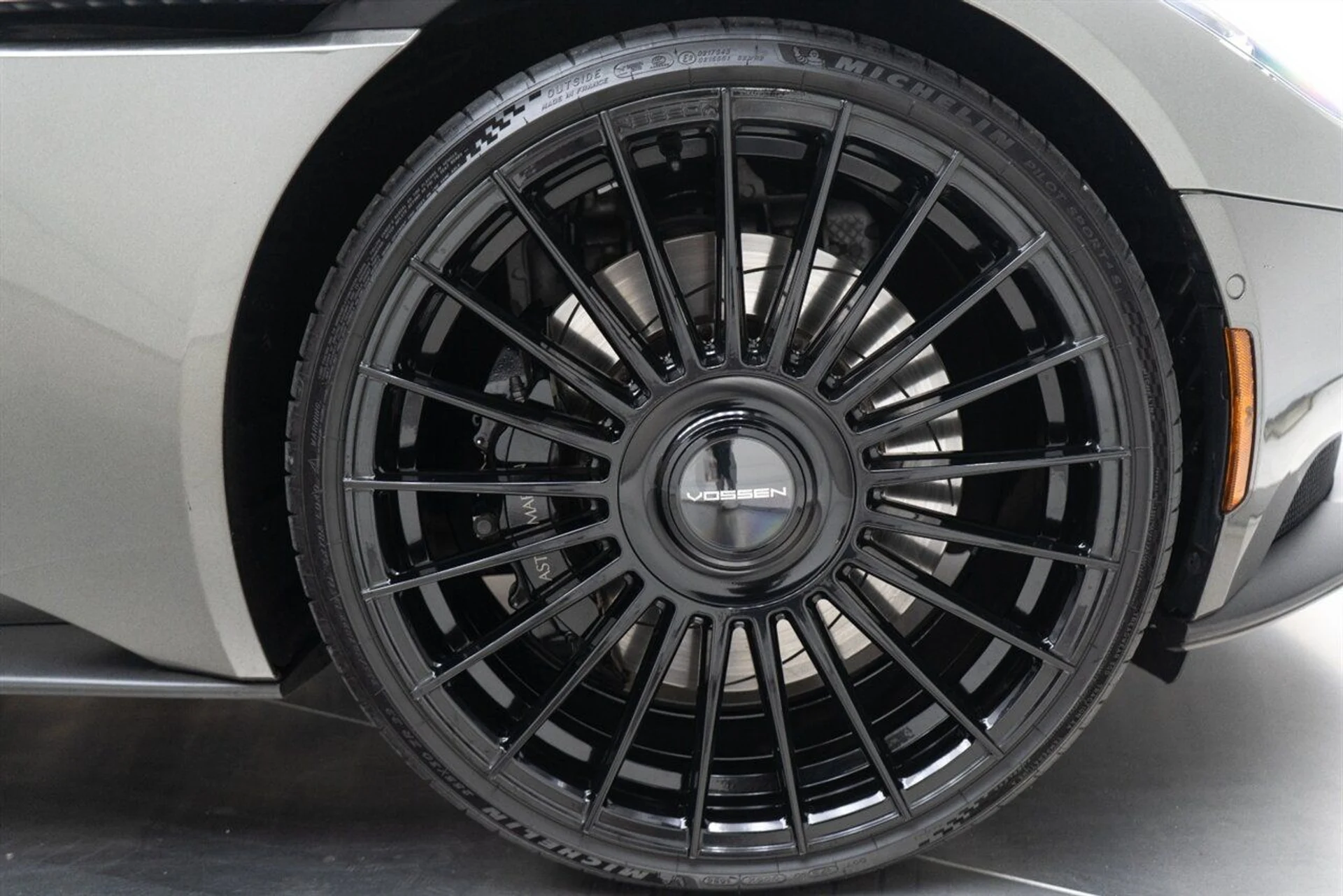 mph113_2929678824_c5b253b632_1280_cb16f07224