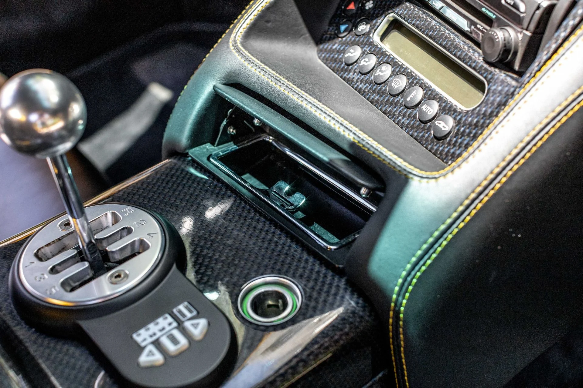 mph113_3947384845_Used_2001_Lamborghini_Diablo_VT_IMMACULATE_CONDITION_W_EXTENSIVE_CARBON_19_K_SERVICE_PERFORMED_1659125294_18fa61861f