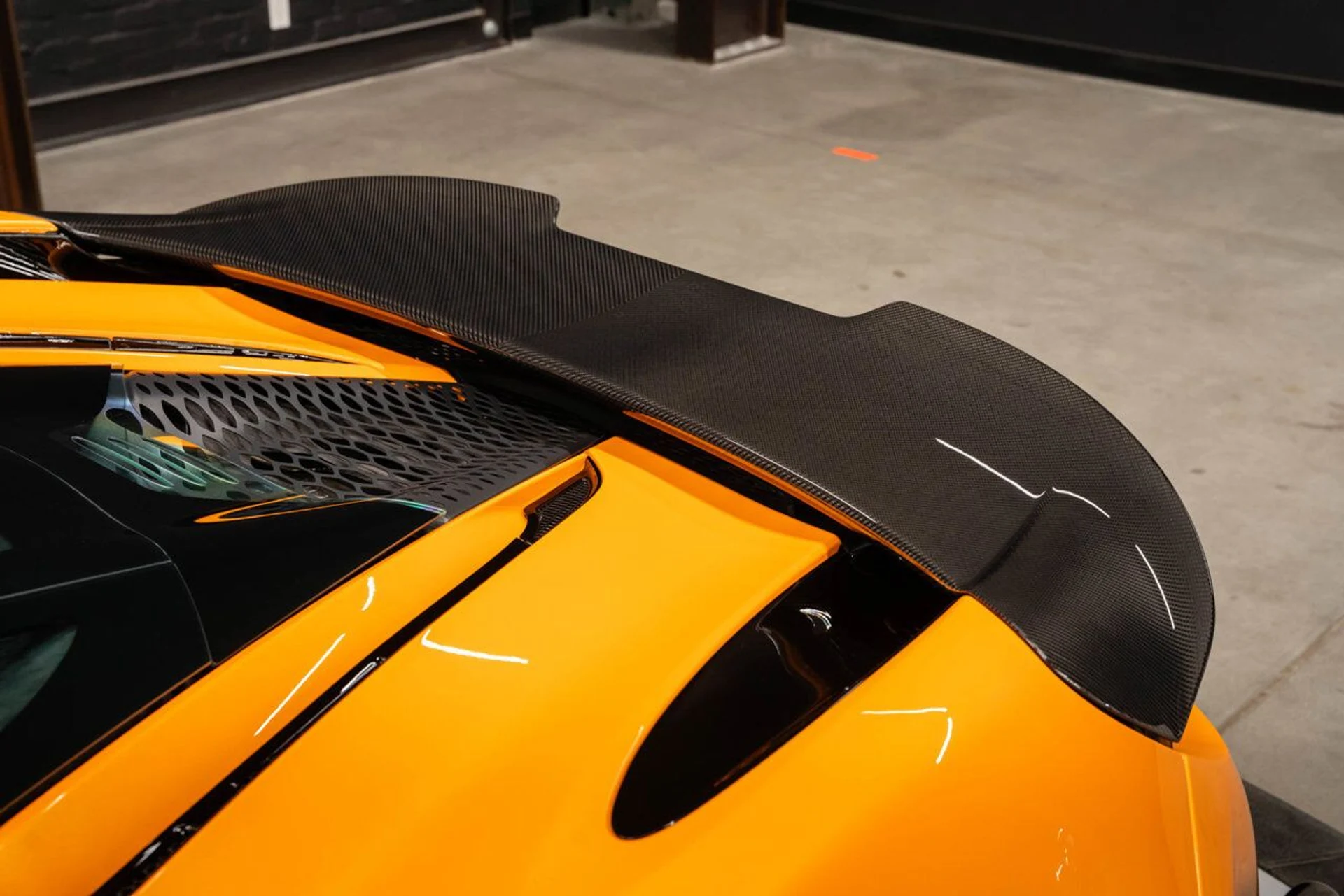 mph113_73177614_mclaren_765lt_2021_359277e640