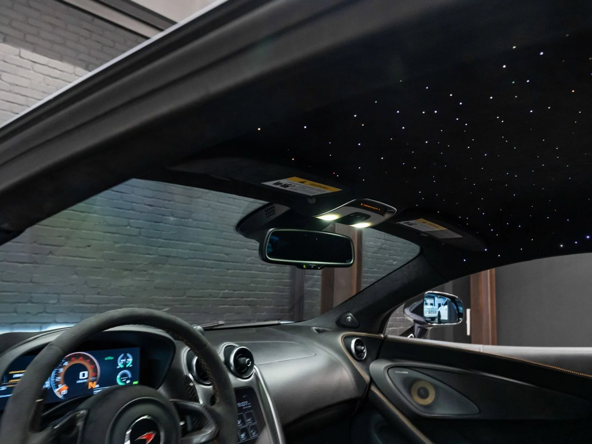 mph113_818361630_mclaren_570s_2017_2370553f04