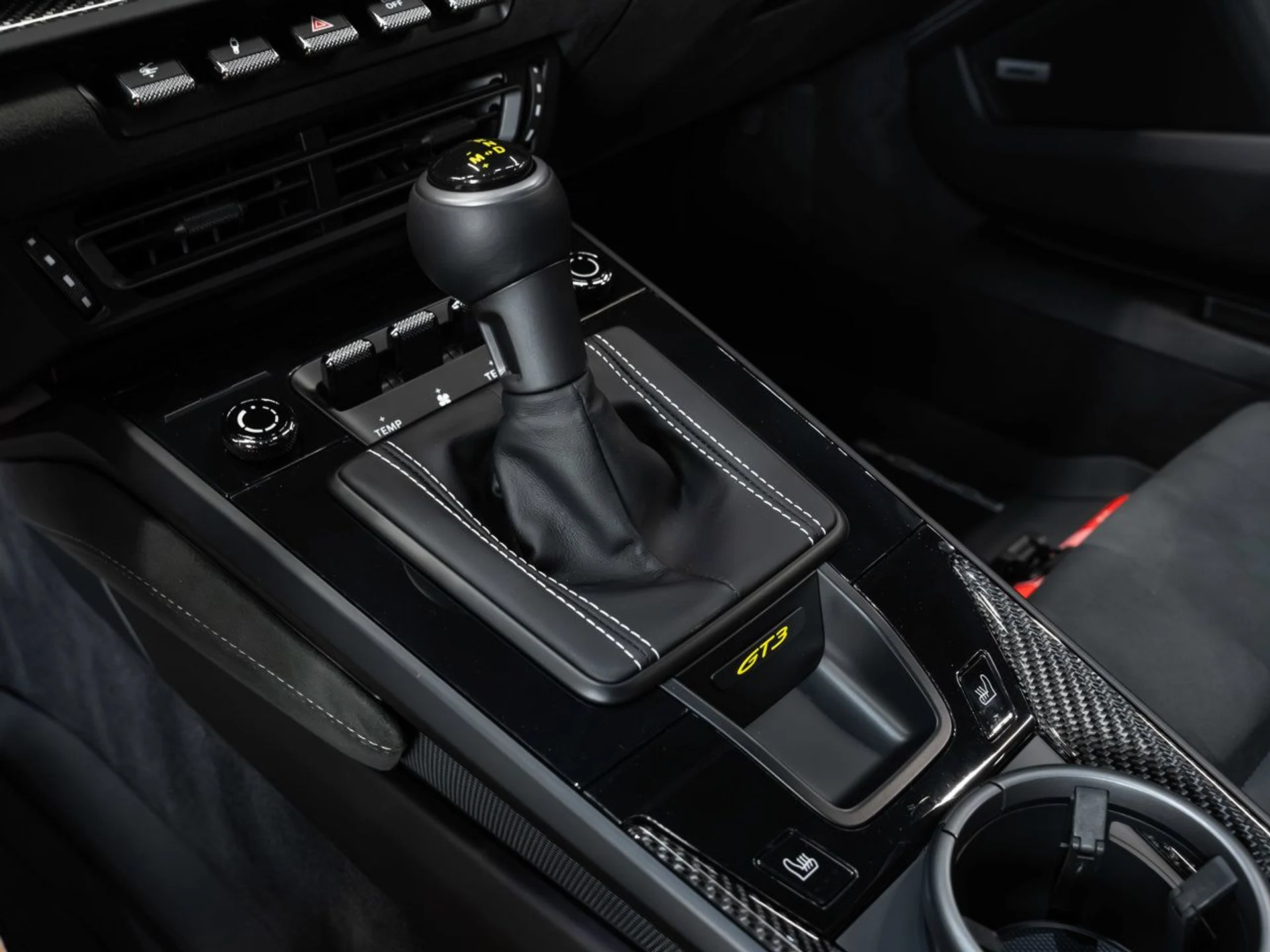 mph113_934350542_porsche_911_2022_d6a3576b3b