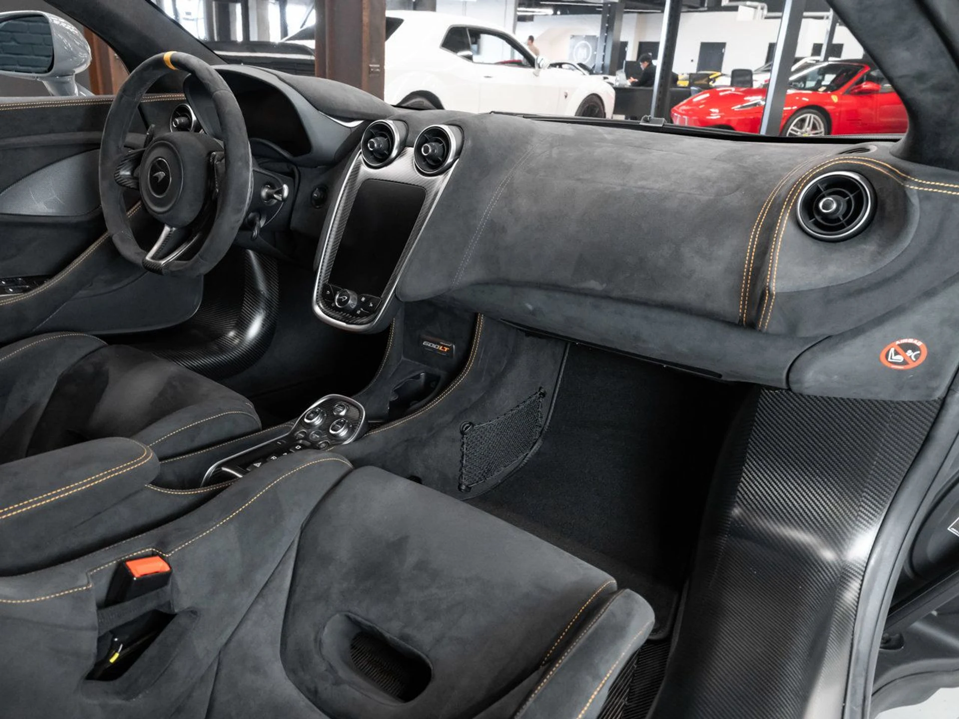 mph114_2113778520_mclaren_600lt_2019_573cbc858f