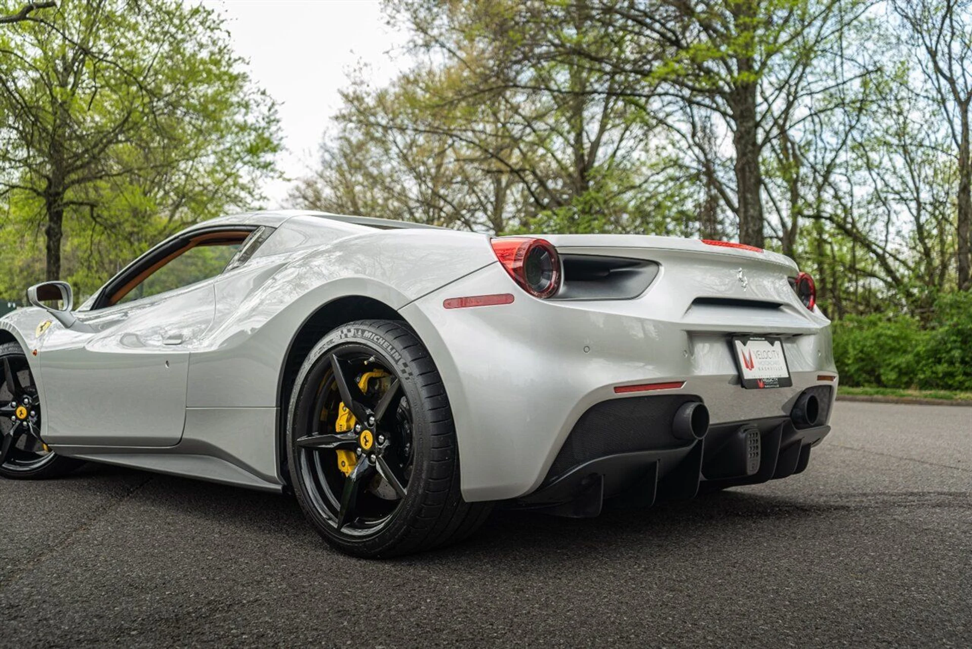 mph114_2288406710_130c57a701_1280_d25627b8fb