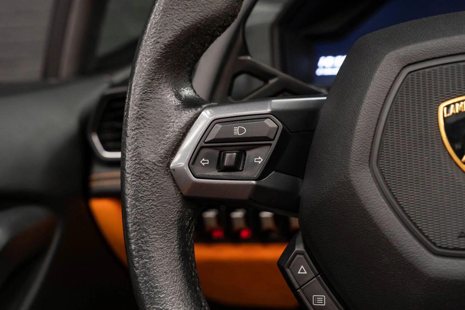 mph114_2383979900_lamborghini_huracan_2016_28b432fda7