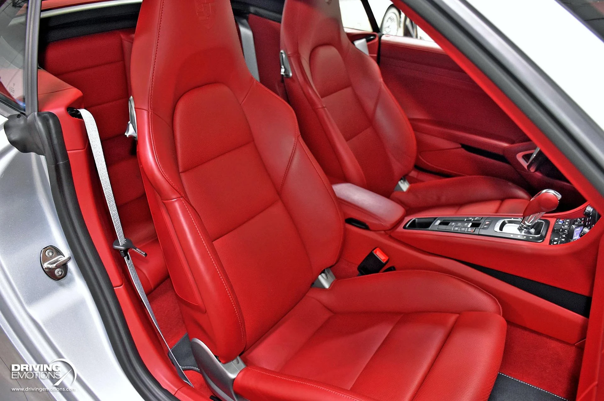 mph114_2473929129_866_p115_l_a6bada3956