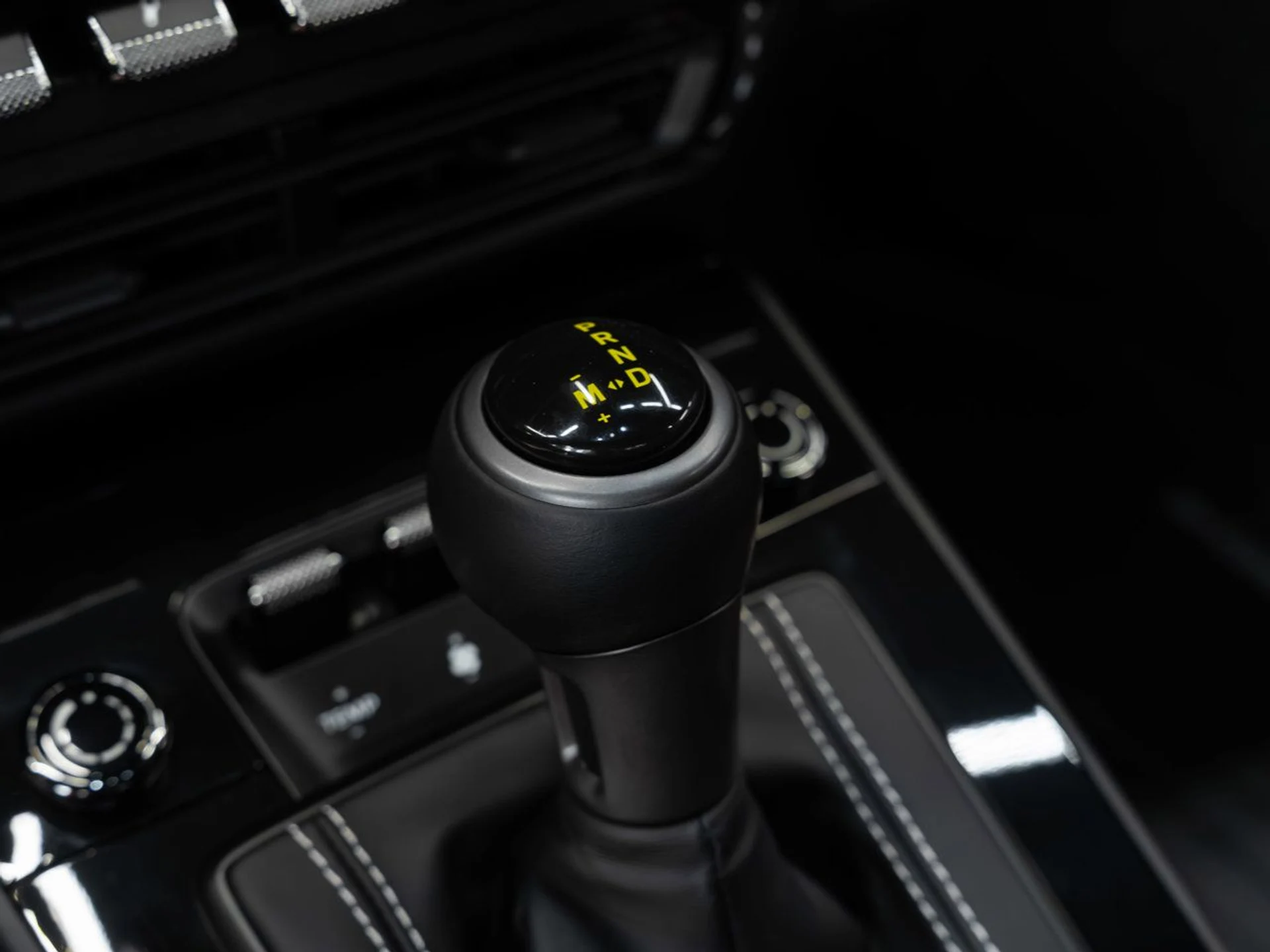 mph114_2806898077_porsche_911_2022_39b7680fb8