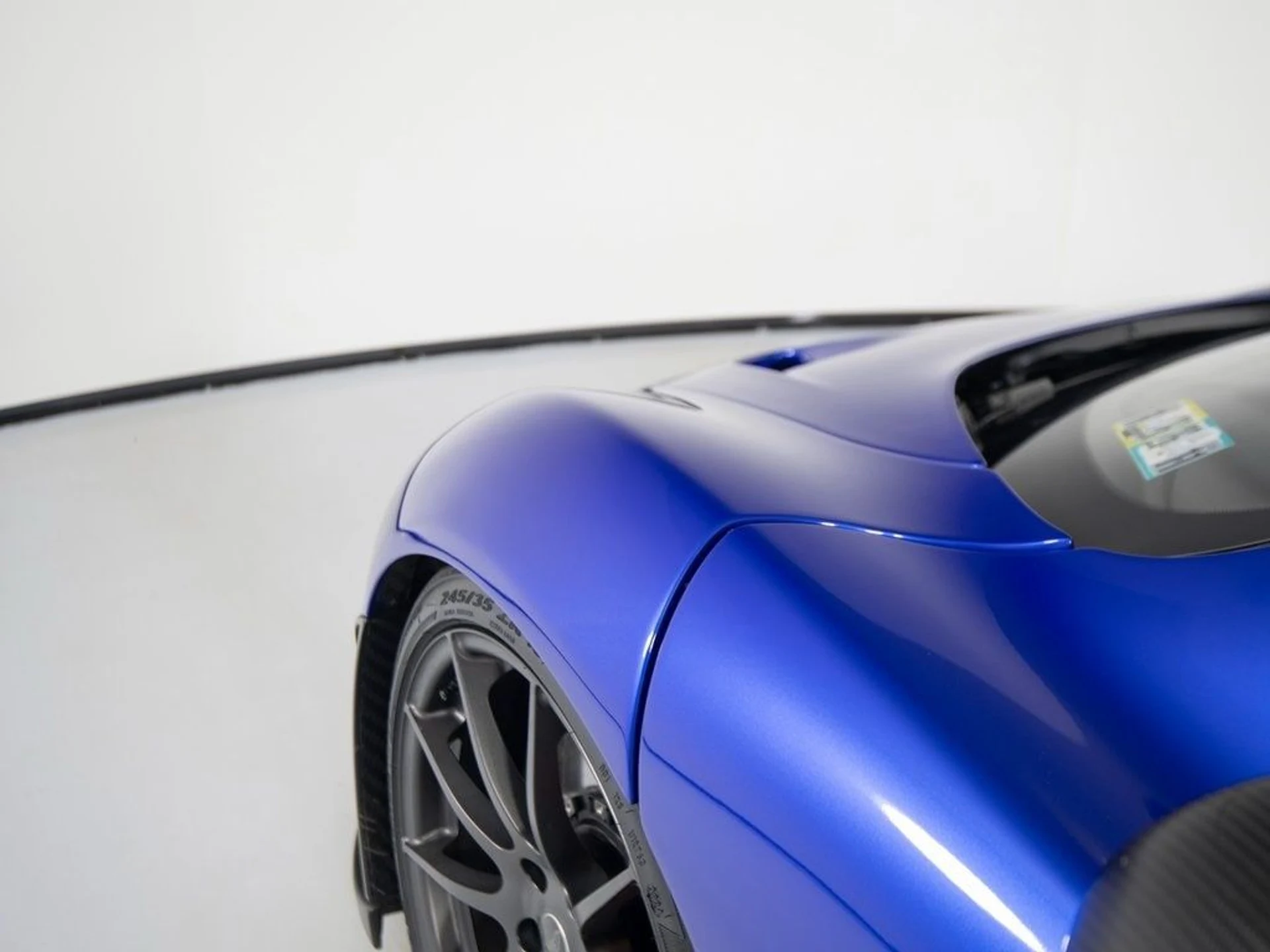 mph114_2975861477_6fa5fb8a50fa83f716edd0f397352927x_2f330df857