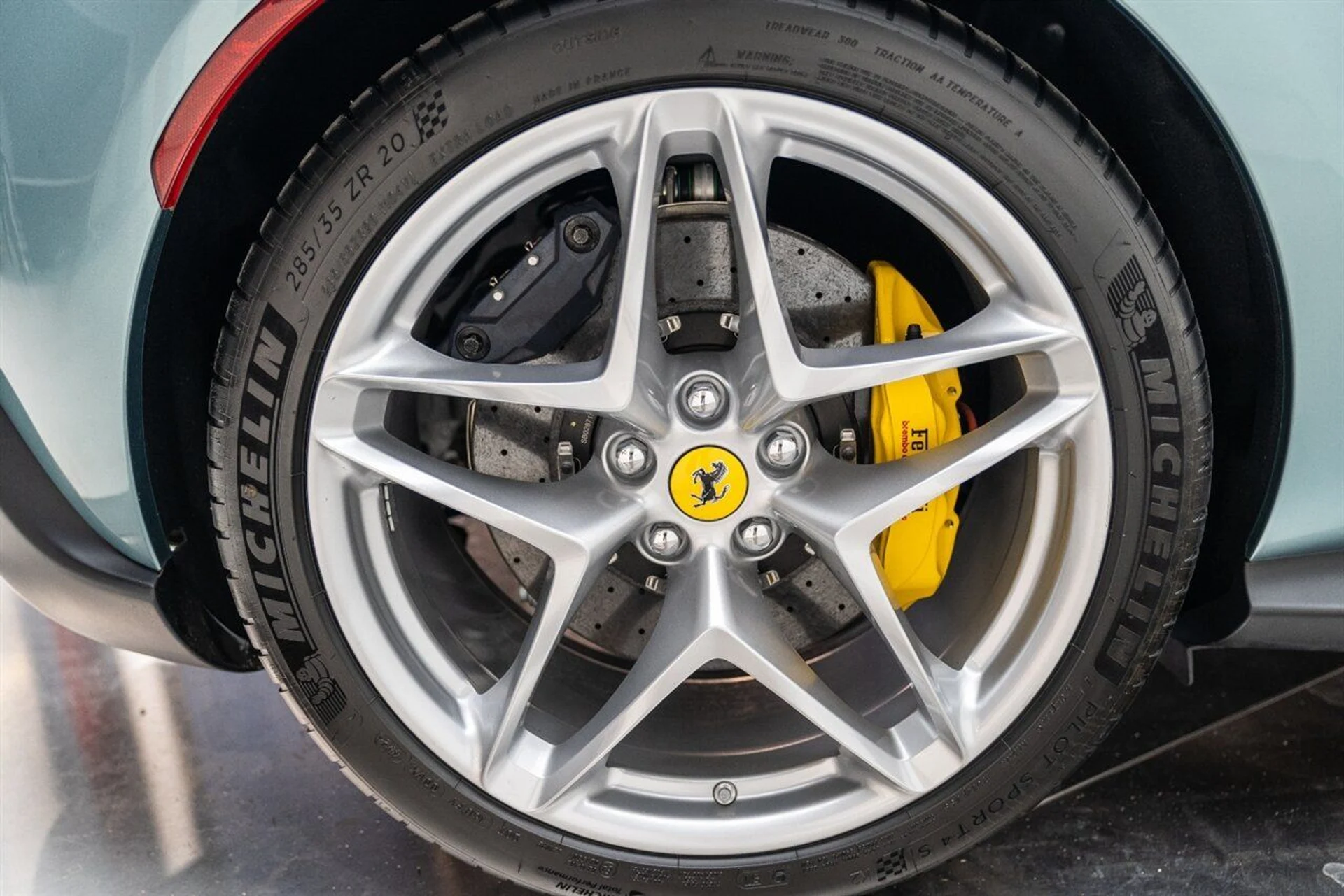 mph114_3346433498_32211f69e0_1280_f77c0b2961