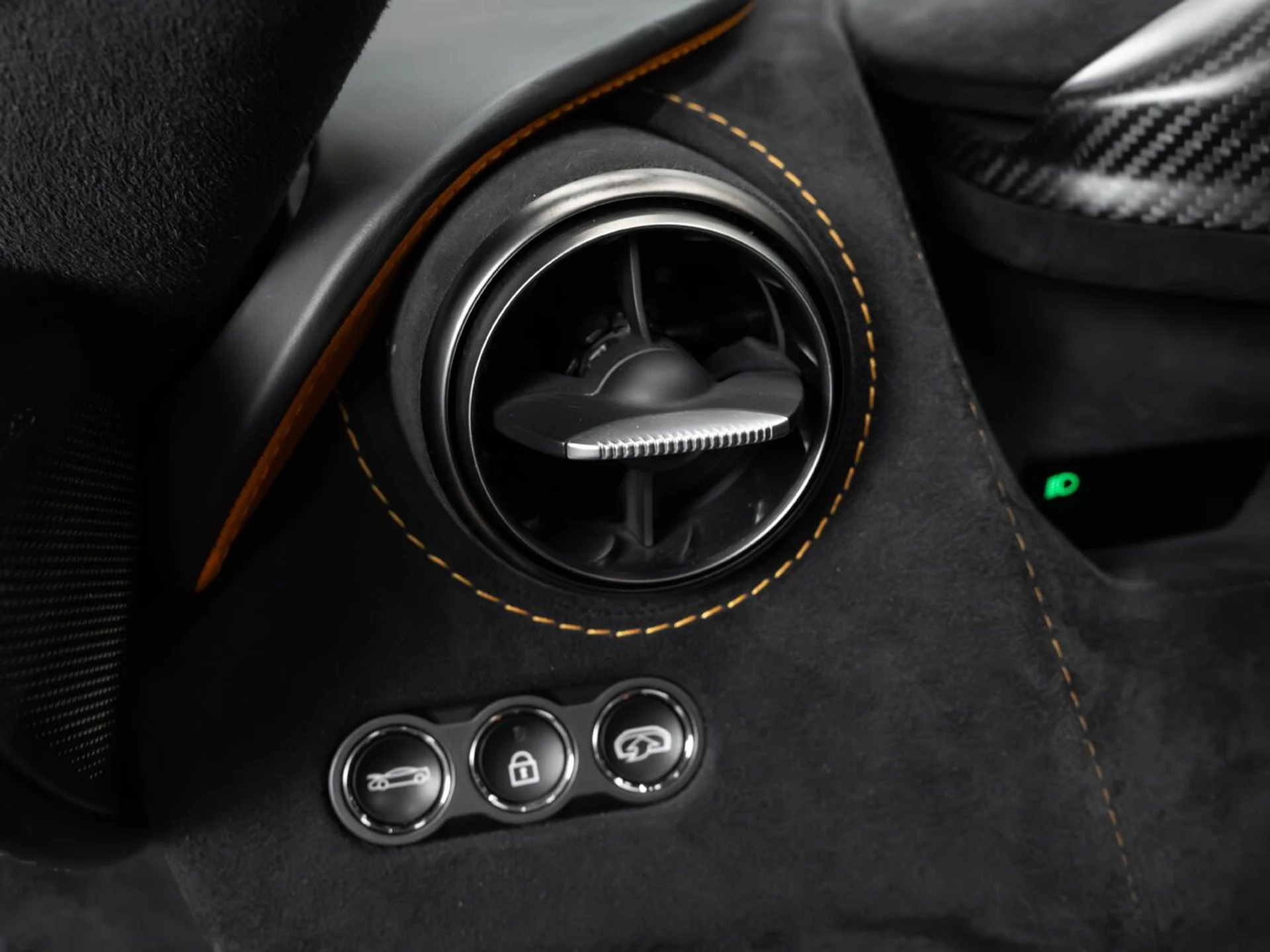 mph114_386325672_mclaren_720s_2018_54bc74ac9d