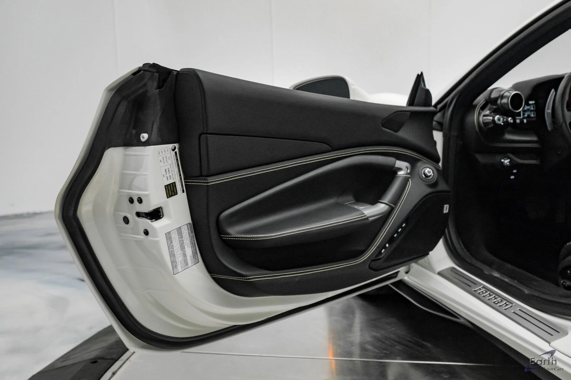 mph115_165308418_04d1bb05ed1b2f435dc1e5c76583ce0ax_8032260bb5