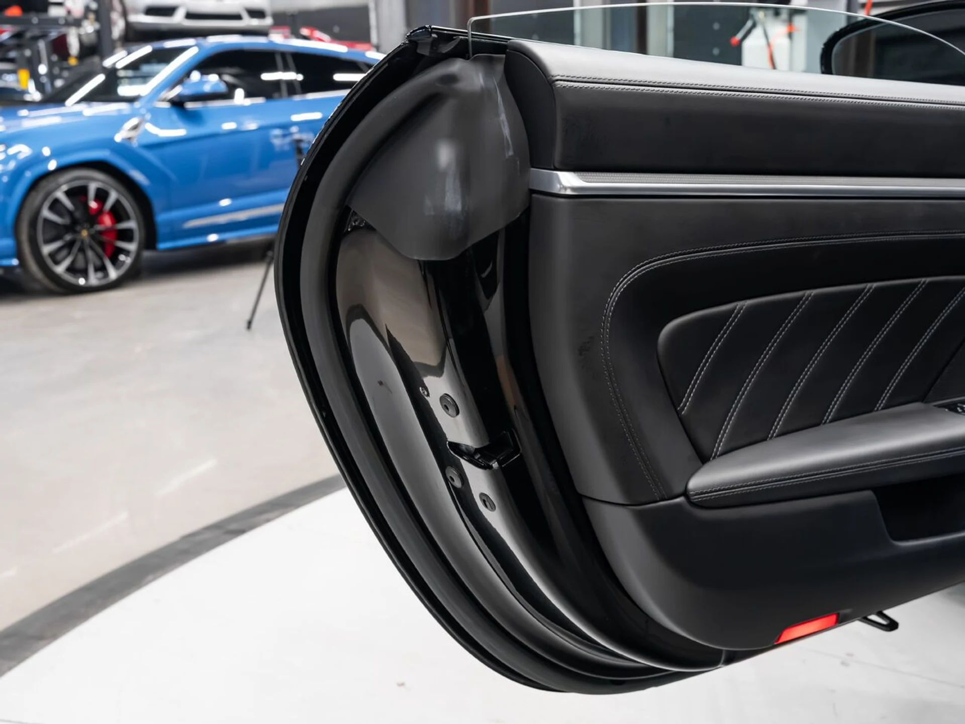 mph115_2143689537_porsche_911_2022_3238885977