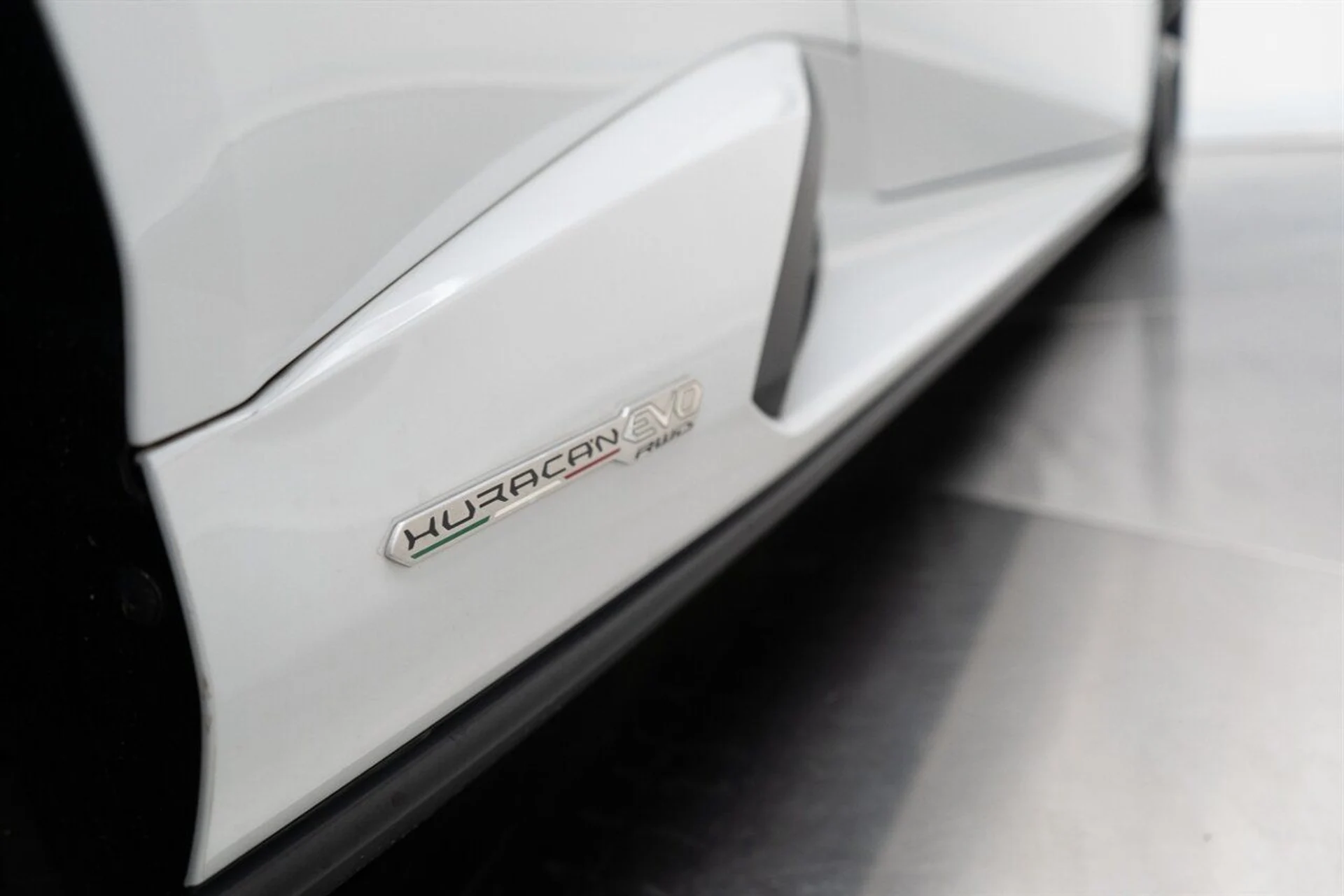 mph115_2248182092_16d315da52_1280_94049c63ed