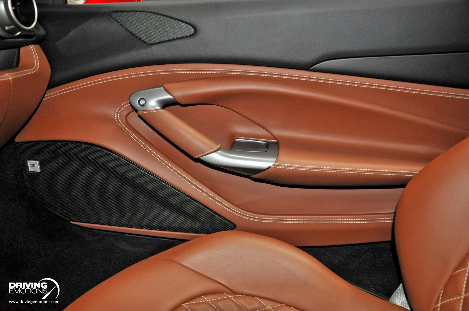 mph115_2394431312_896_p116_l_d12a4ce171