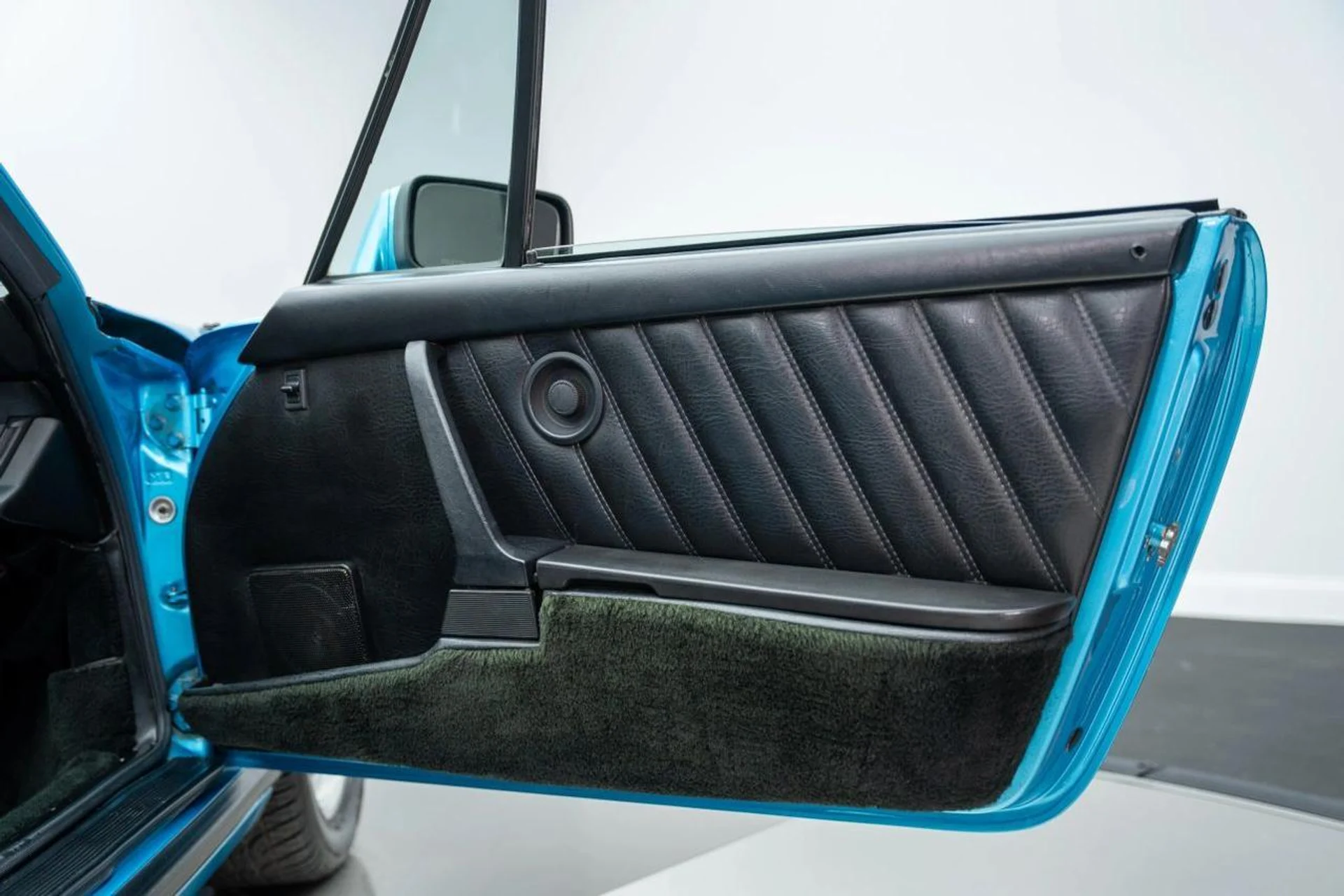 mph115_2519486218_40865c19ee94f585e5aacfa2bbc15c00_6251043b29