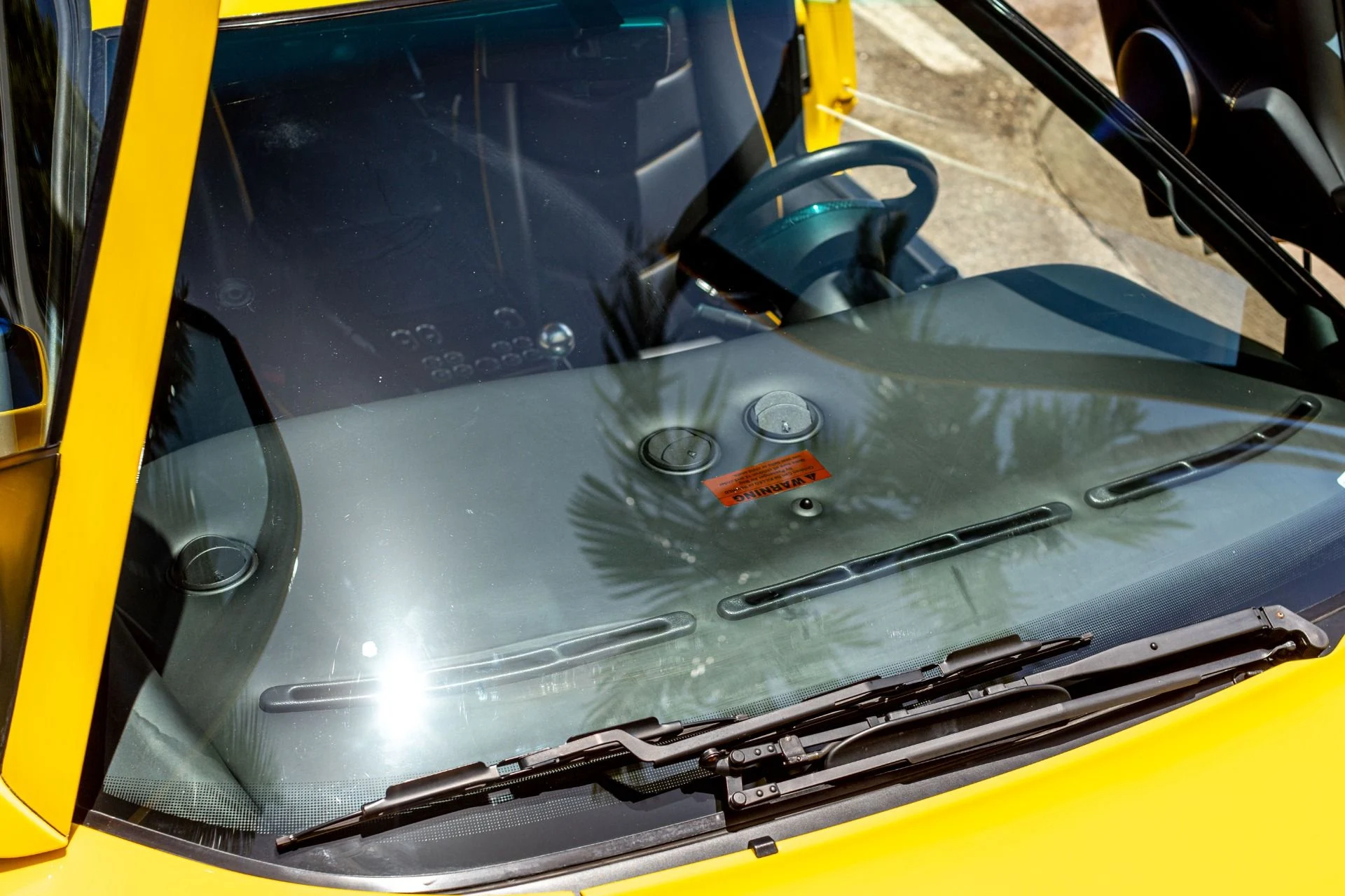 mph115_258190969_Used_2001_Lamborghini_Diablo_VT_IMMACULATE_CONDITION_W_EXTENSIVE_CARBON_19_K_SERVICE_PERFORMED_1659125297_dcaee34beb