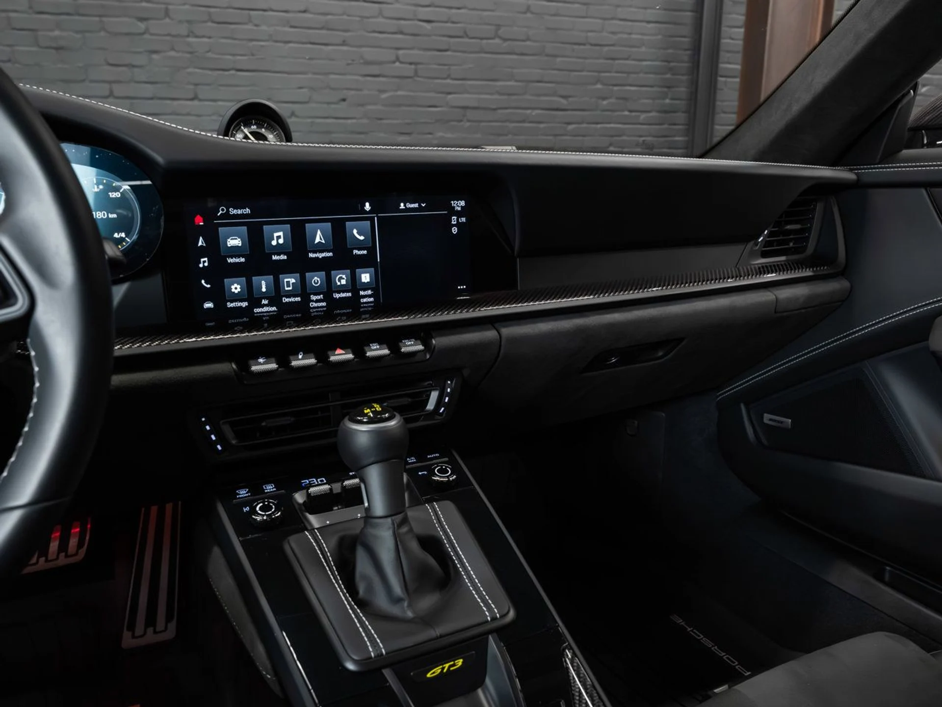 mph115_2618744632_porsche_911_2022_f0752baa95