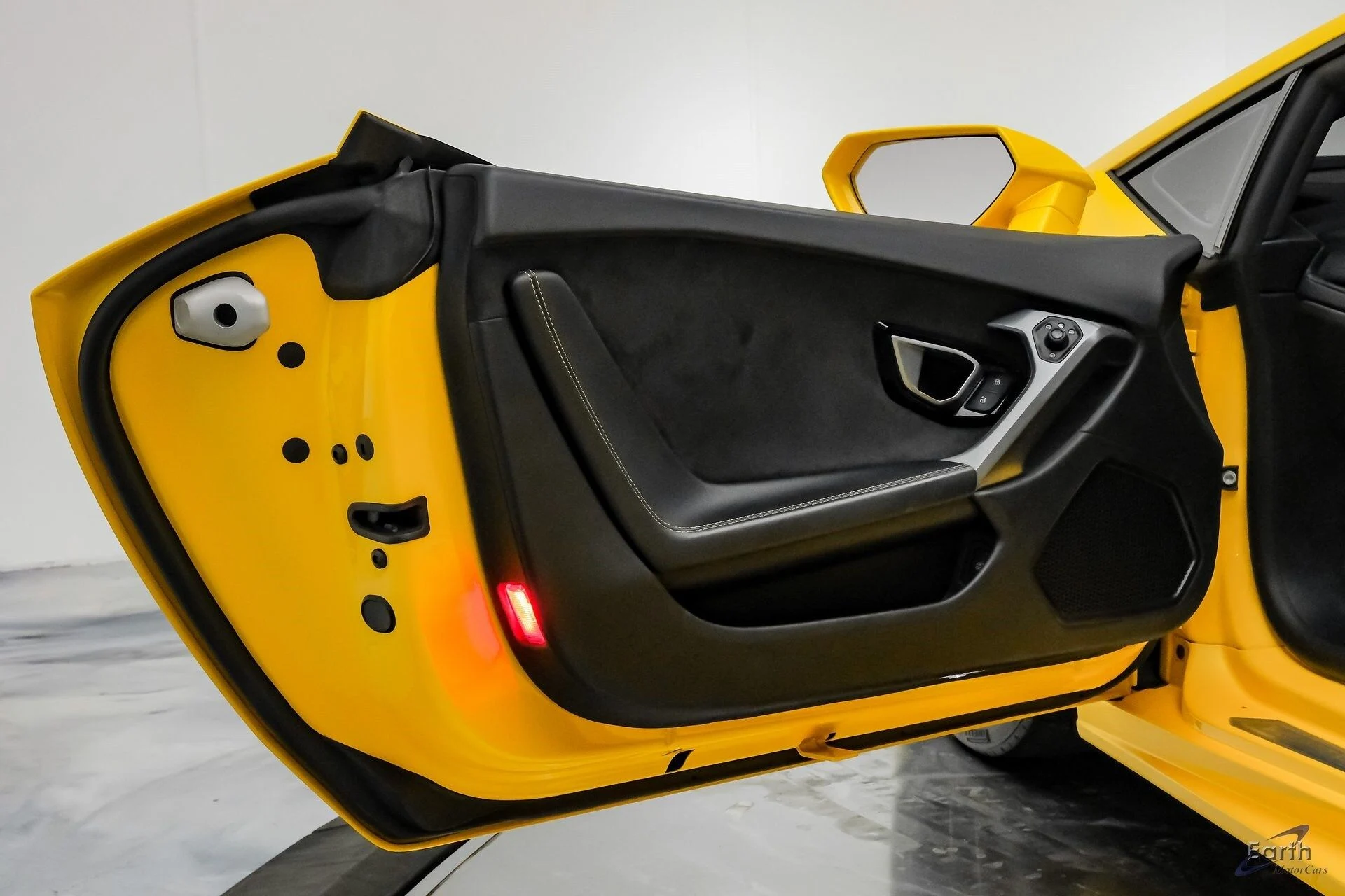 mph115_2687835560_9a1e13f4dd6f2ac6a8233ad81f11f035x_c4a1ba6114