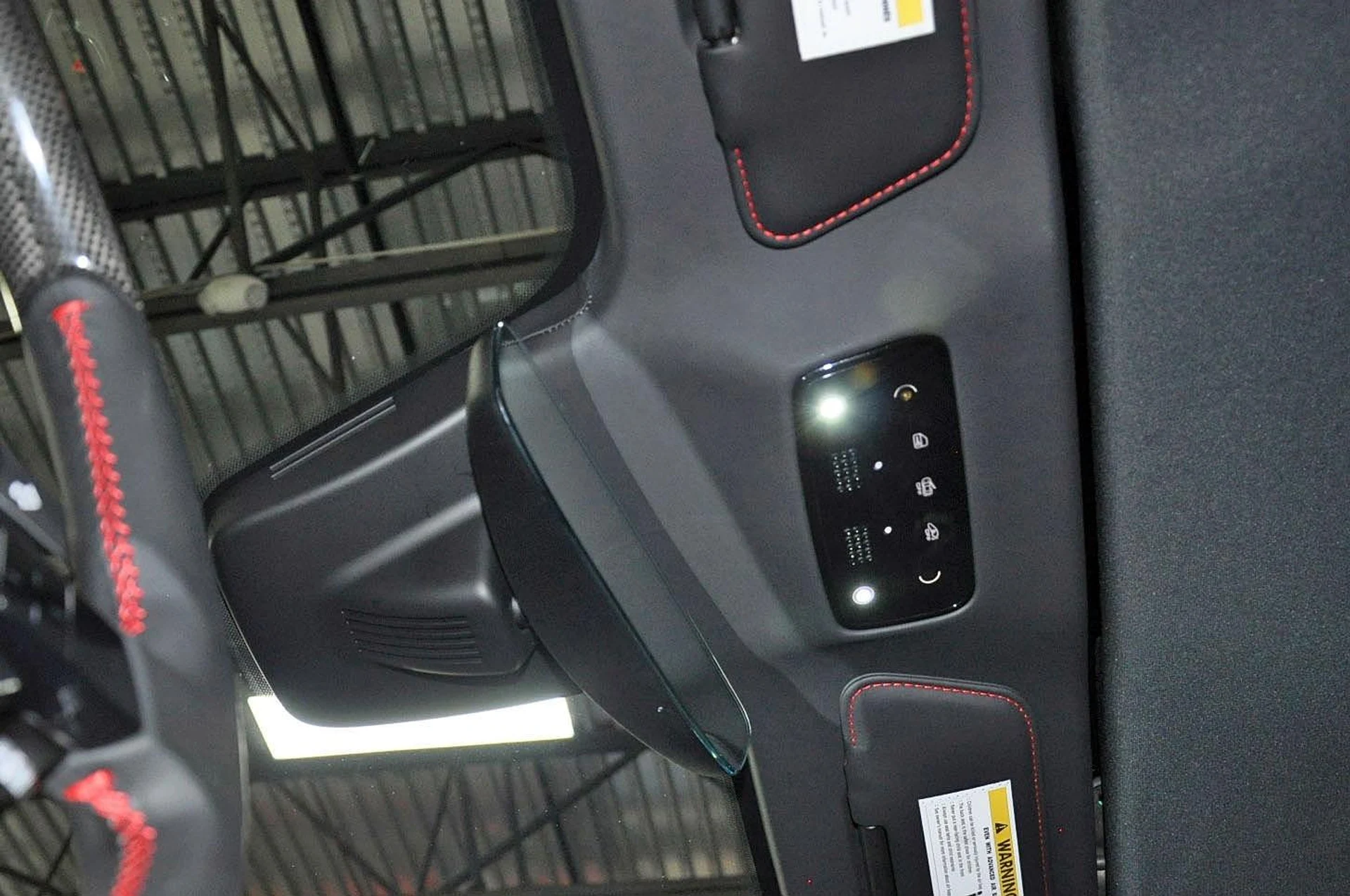 mph115_2965195264_859_p116_l_b52e542b98