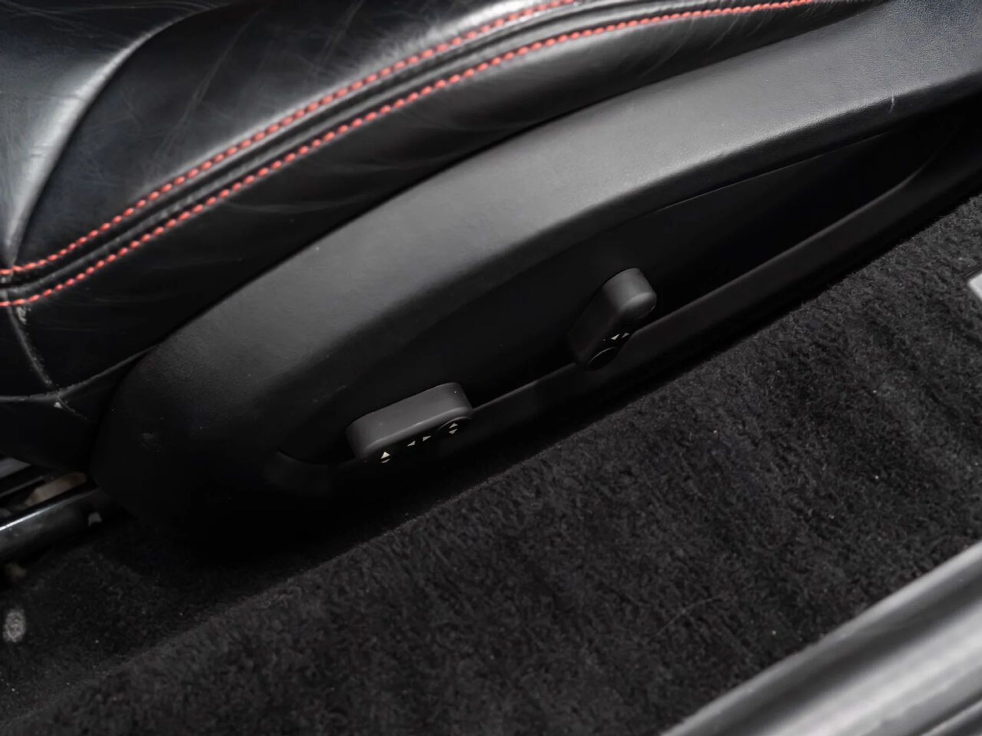 mph115_3994946151_ferrari_488_gtb_2017_51b8213fe0