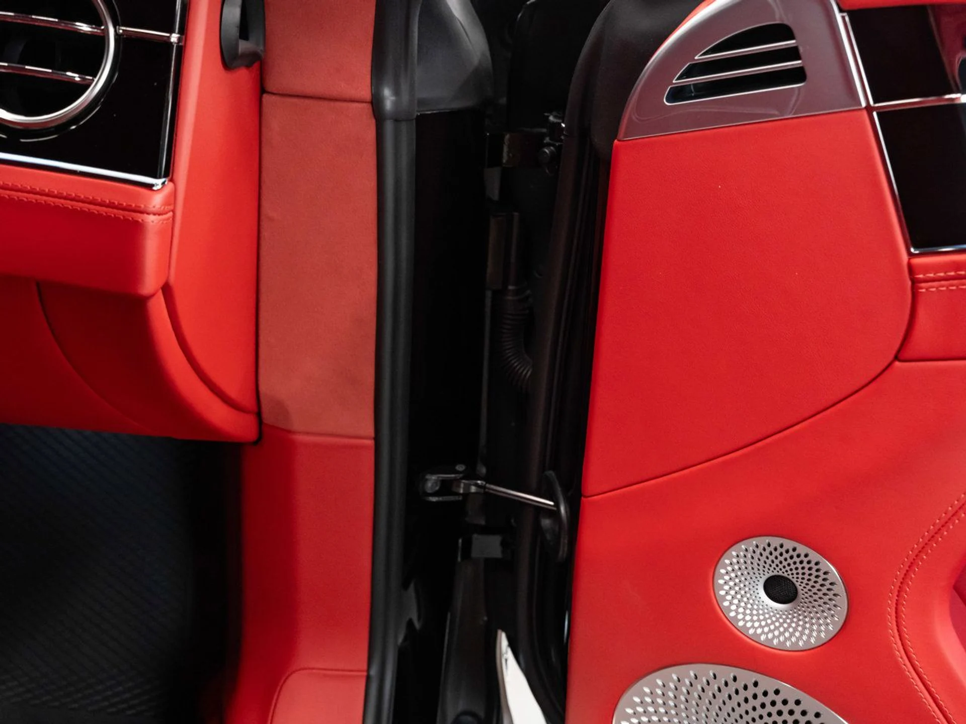 mph115_864434152_bentley_continental_2020_ee0137dabd