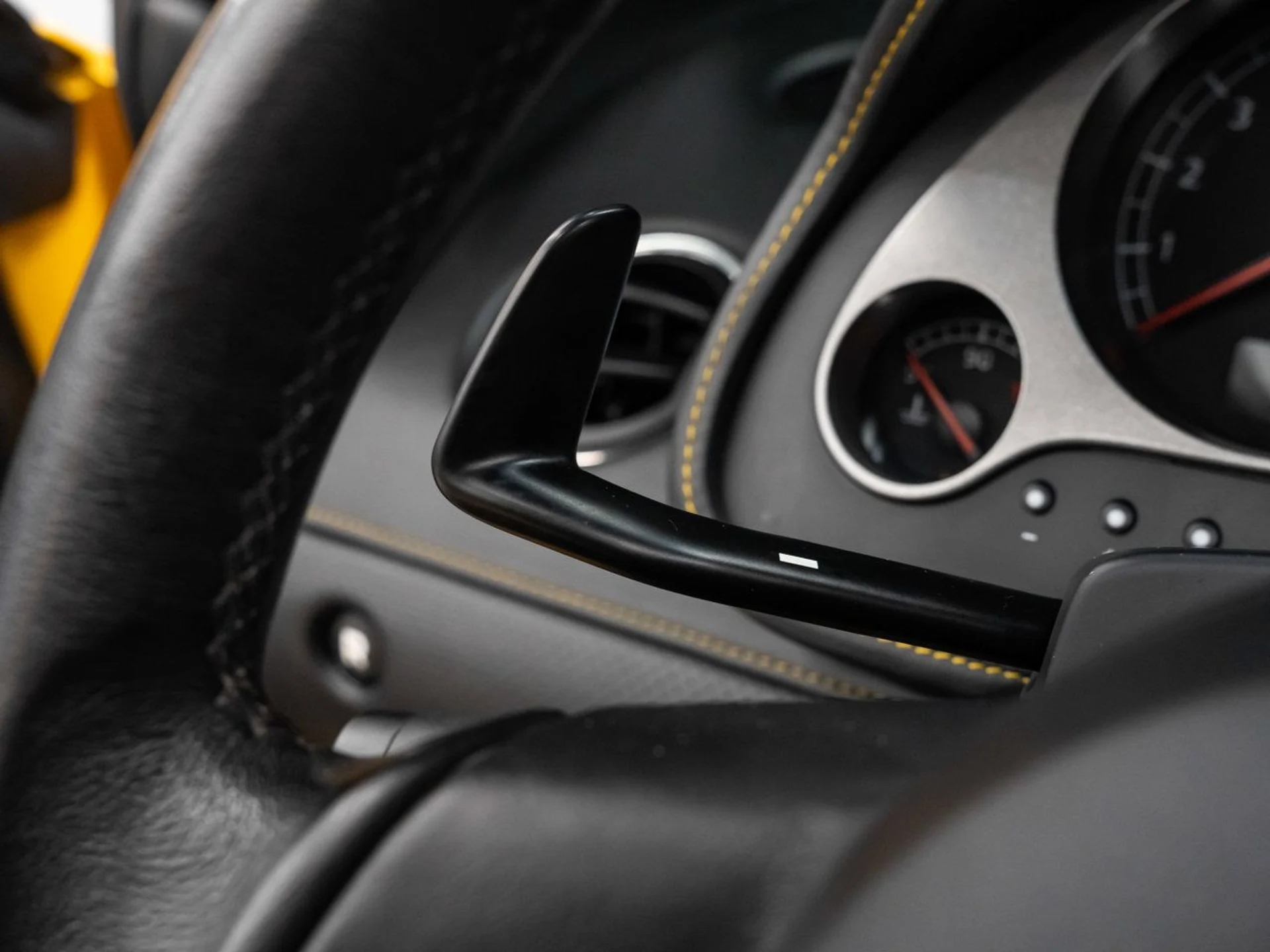 mph116_1212452211_lamborghini_gallardo_2006_4a24b436e2