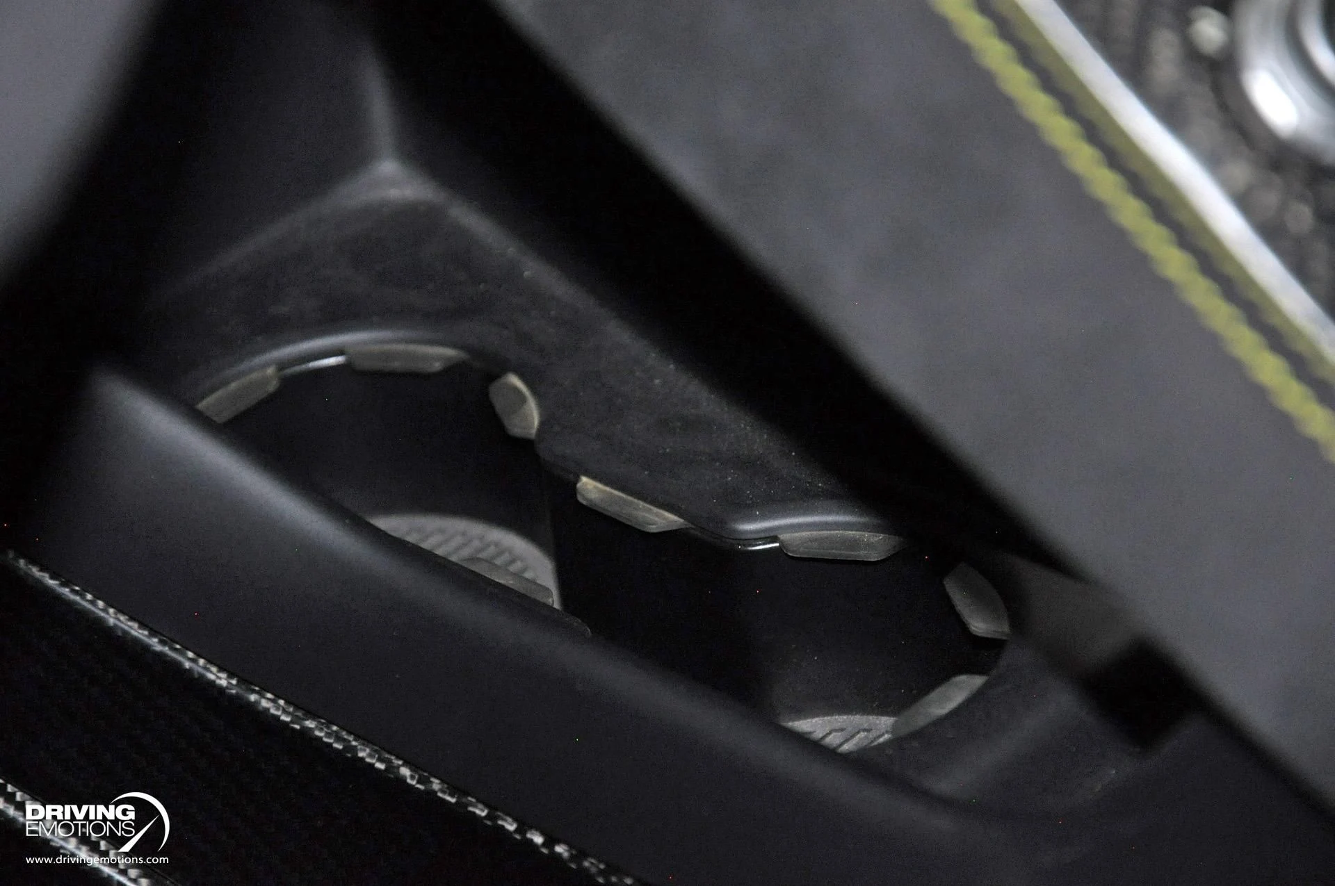 mph116_1980124038_855_p117_l_7b14859cfc