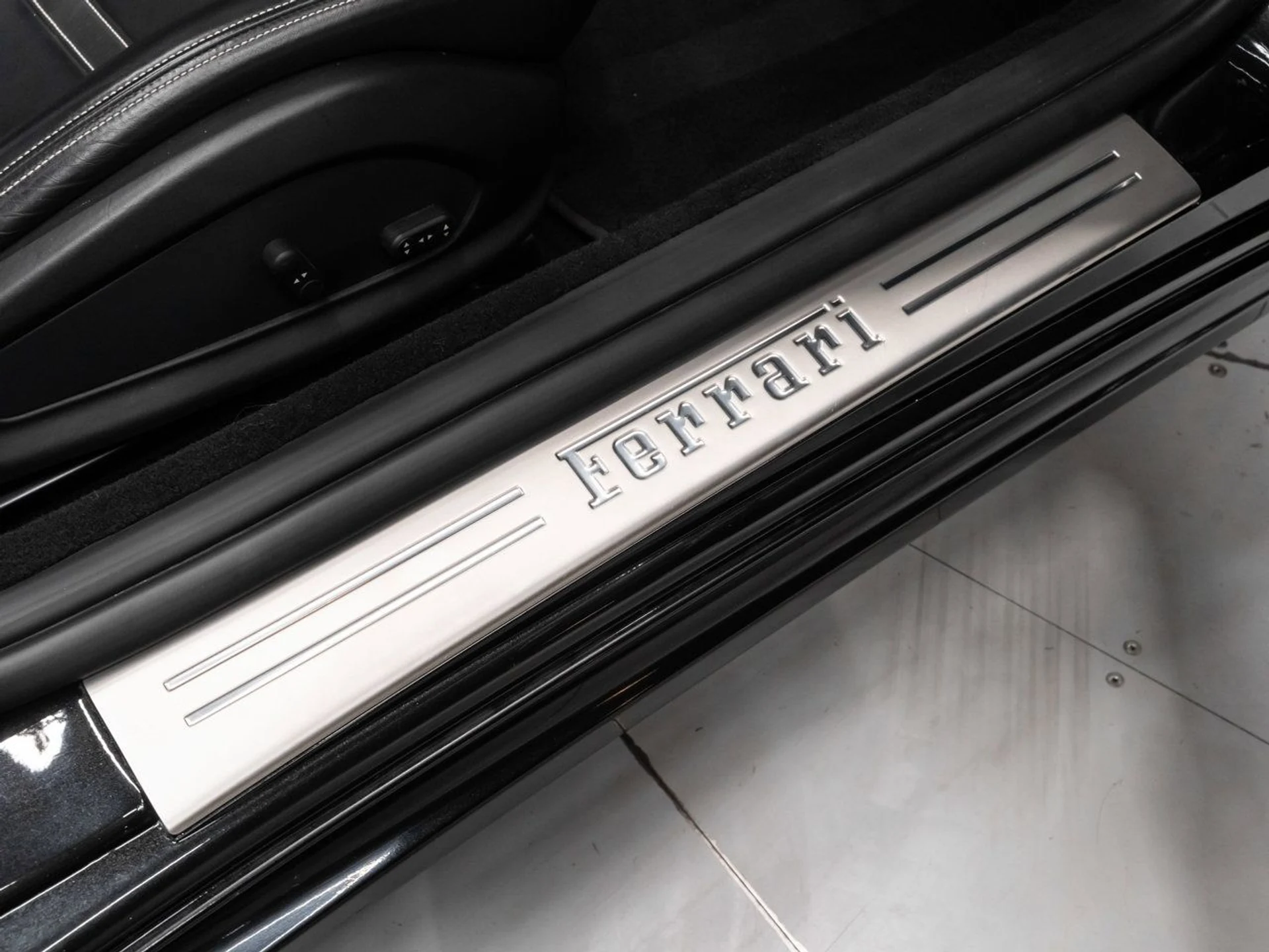 mph116_2322325160_ferrari_california_2011_9213c05a28