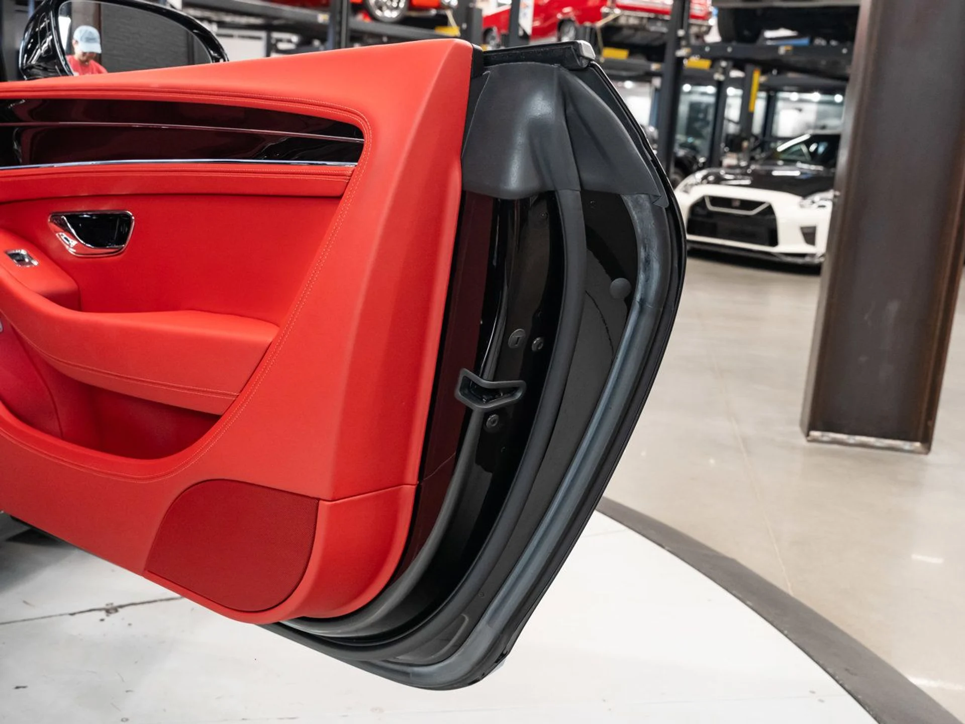 mph116_2528983065_bentley_continental_2020_39f8a0c543