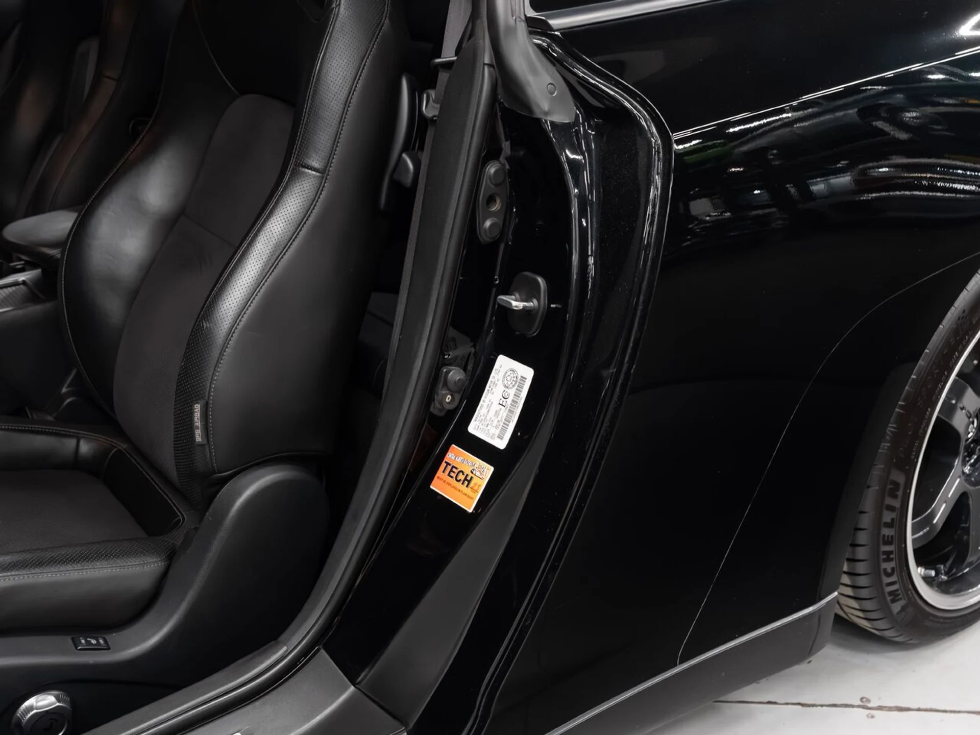 mph116_2593255270_nissan_gt_r_2009_8a777e5b75