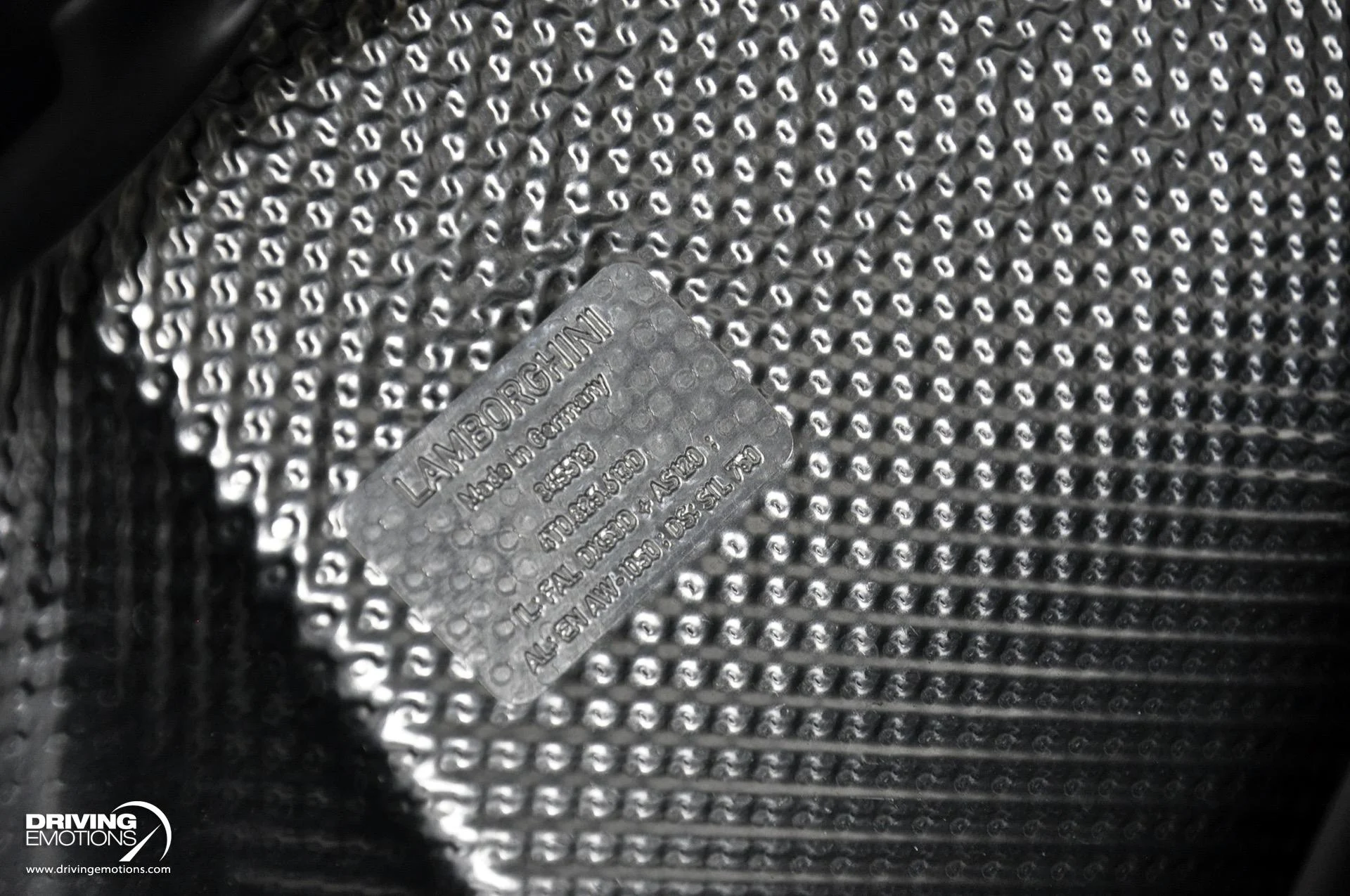 mph116_2878147606_743_p117_l_916c2be66a