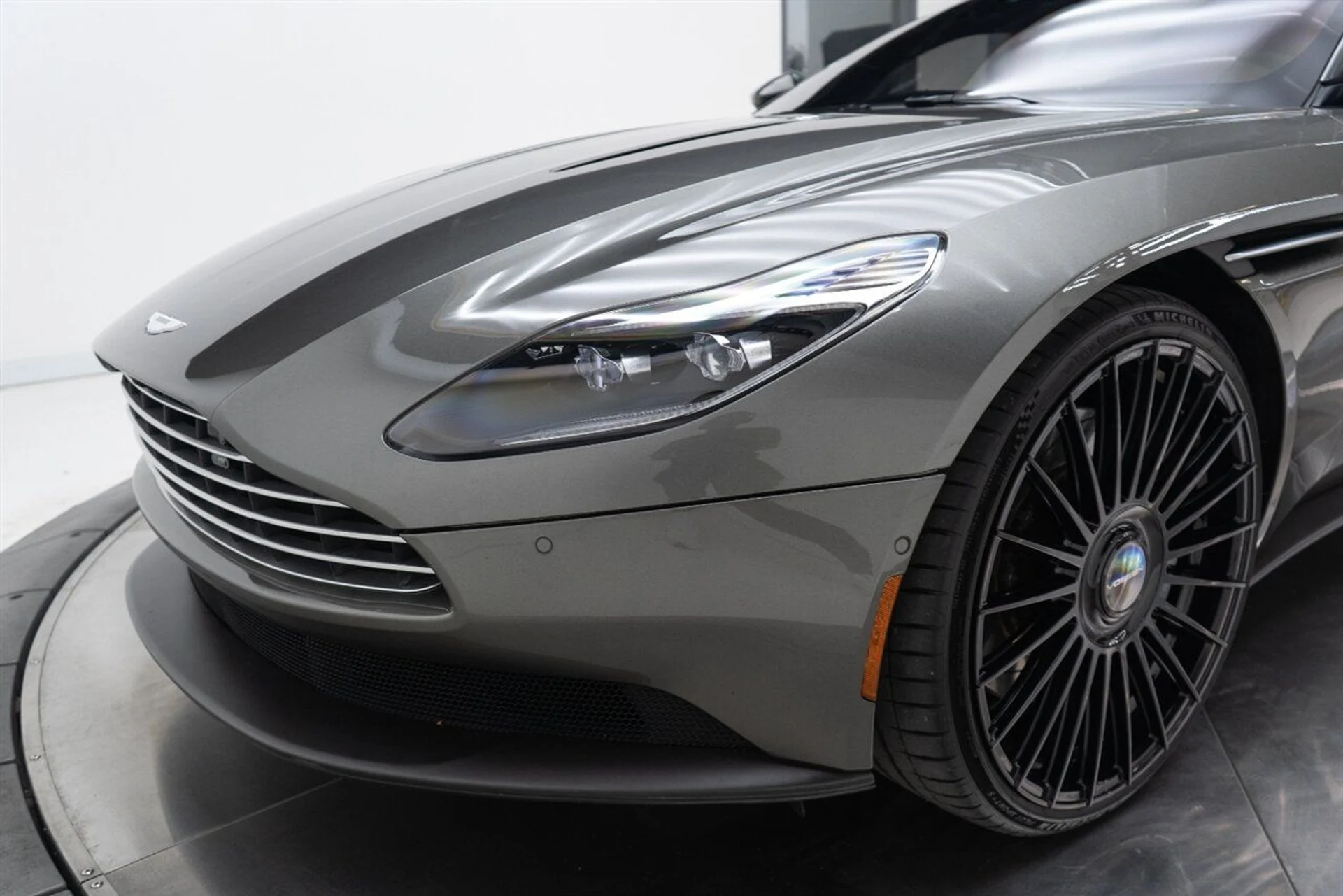 mph116_3249756240_3a580f7bc2_1280_2bd32c4543