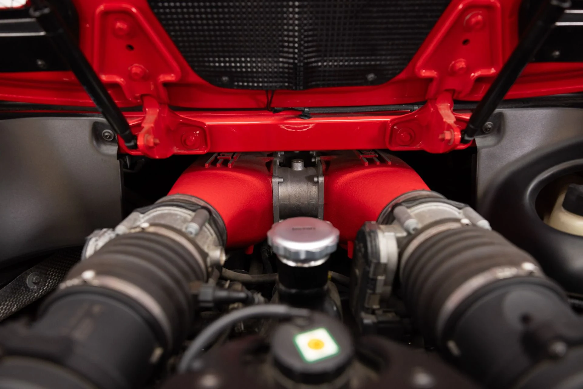 mph116_4099786345_Used_2014_Ferrari_458_Spider_1791906932_9156b766ca