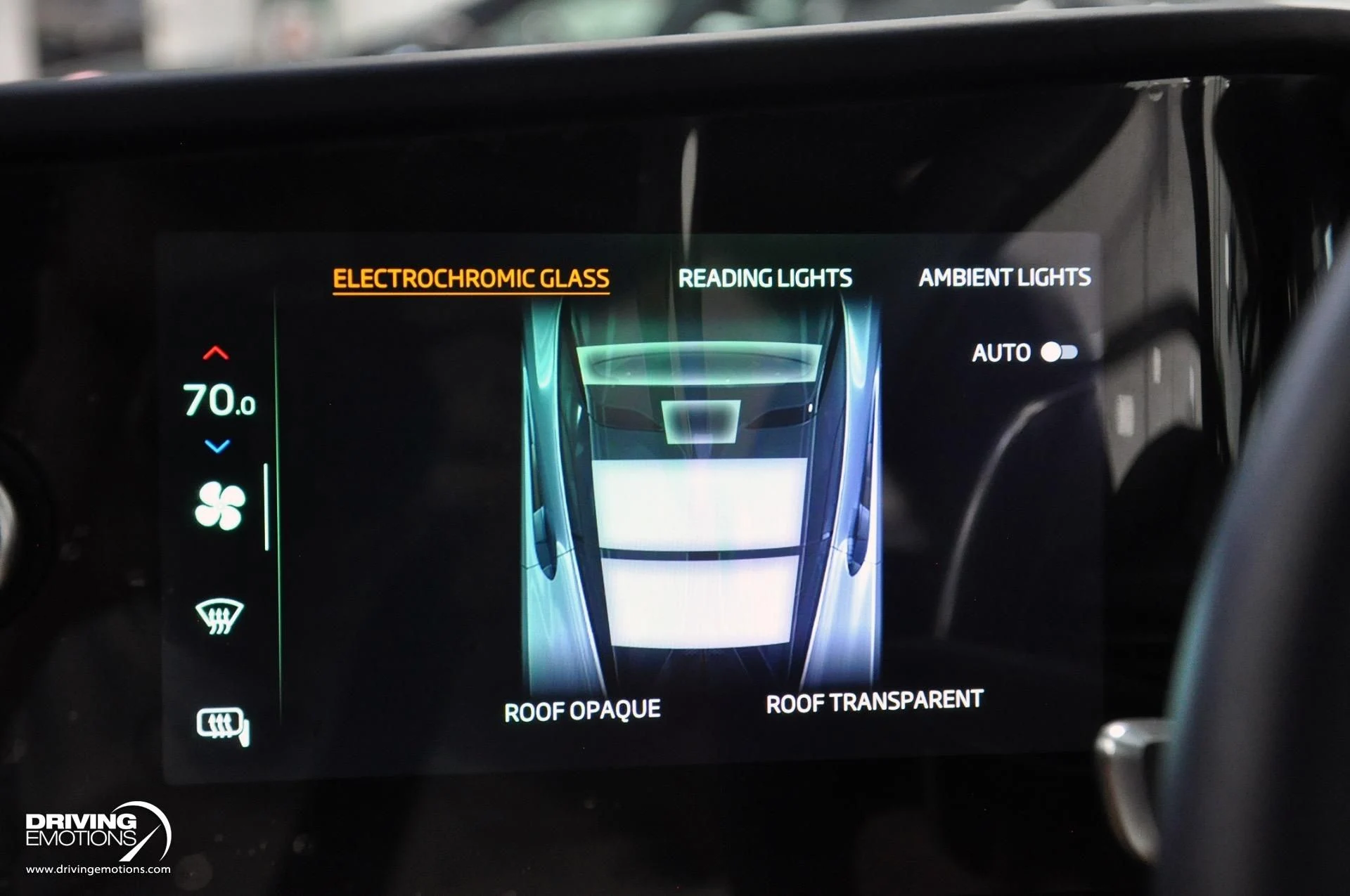 mph116_940473045_821_p117_l_cbc820d578