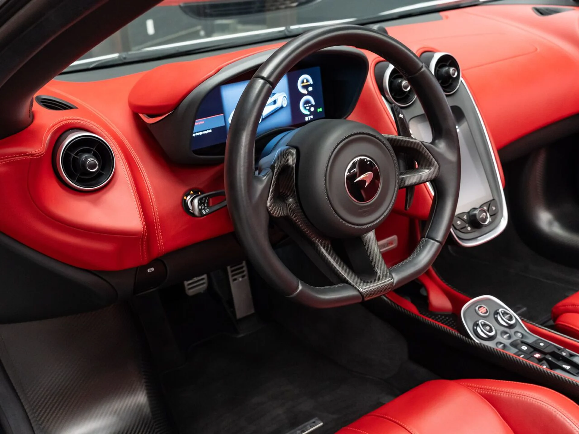 mph116_988086859_mclaren_570s_2019_069a01b6f5