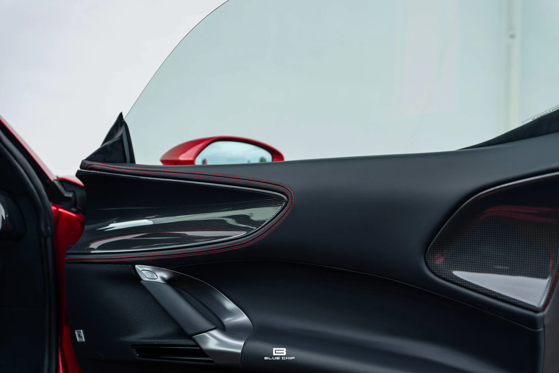 mph117_1121094171_6a6a858f07cf3337f5f7926e_23796_202025_20_Ferrari_20_SF_90_20_Spider_20_Roso_20_Magma_118_2fdf6a42ef