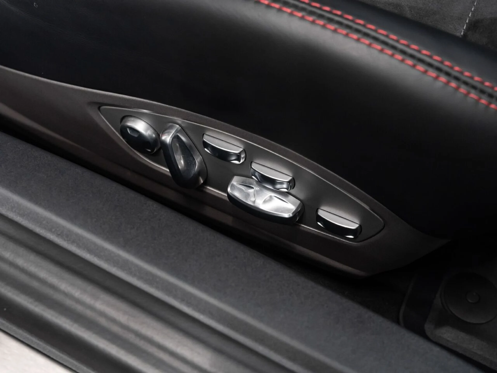 mph117_1417480327_porsche_911_2015_54f64c26c6