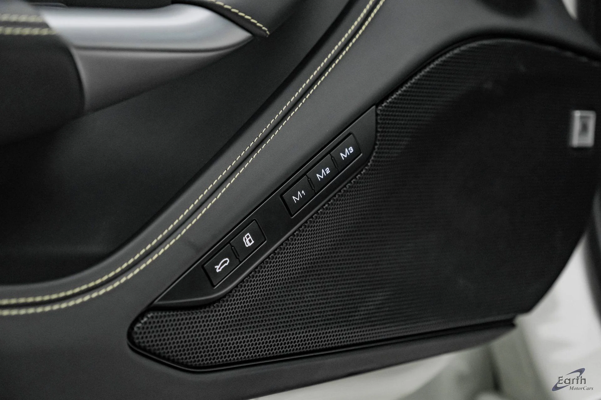 mph117_157194539_23790cf14a2d58be4c1a3a97005e2e2cx_a6d7621b2c