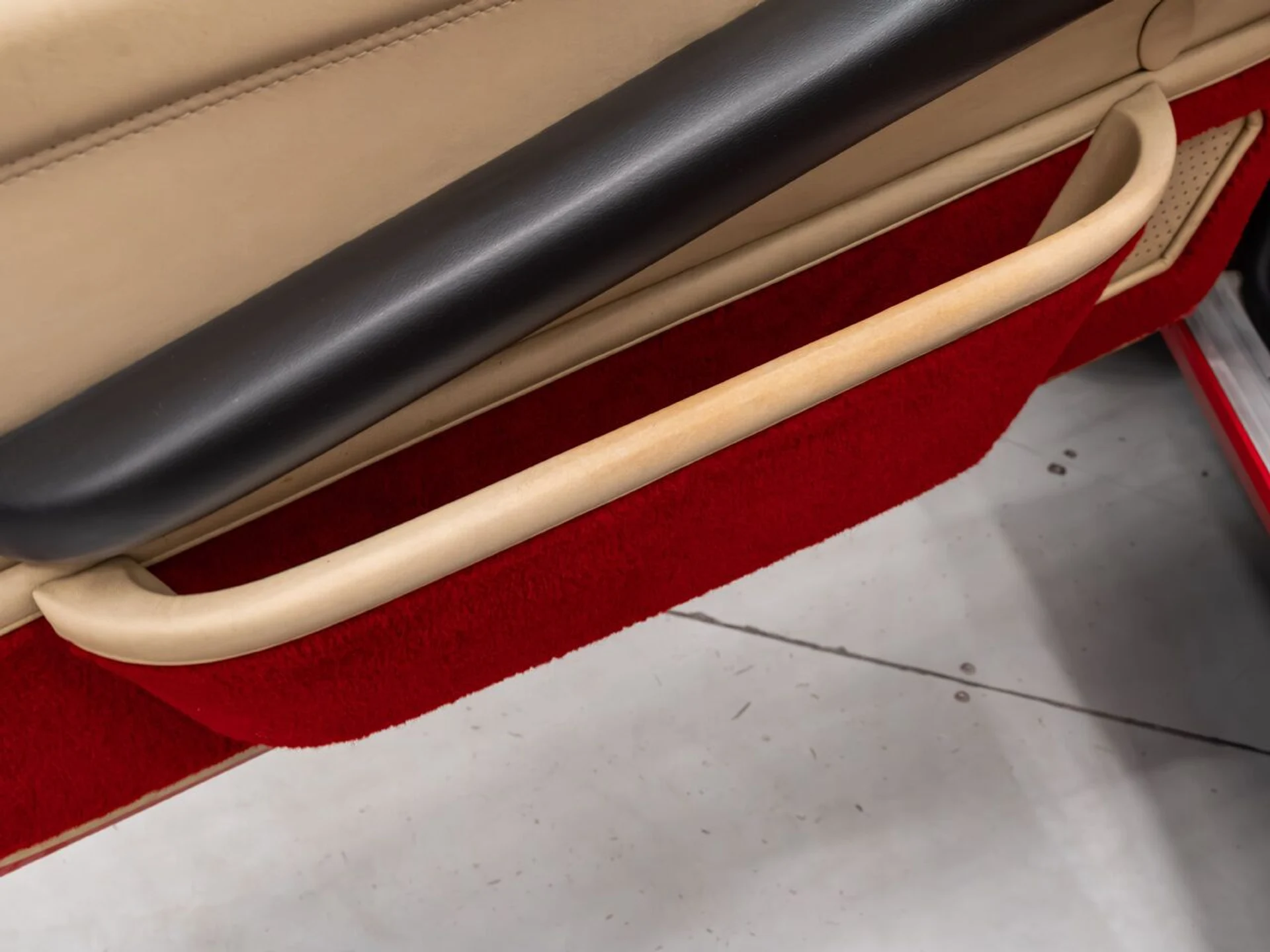 mph117_1834286346_ferrari_308_gtsi_1982_9f8dbbe4ae