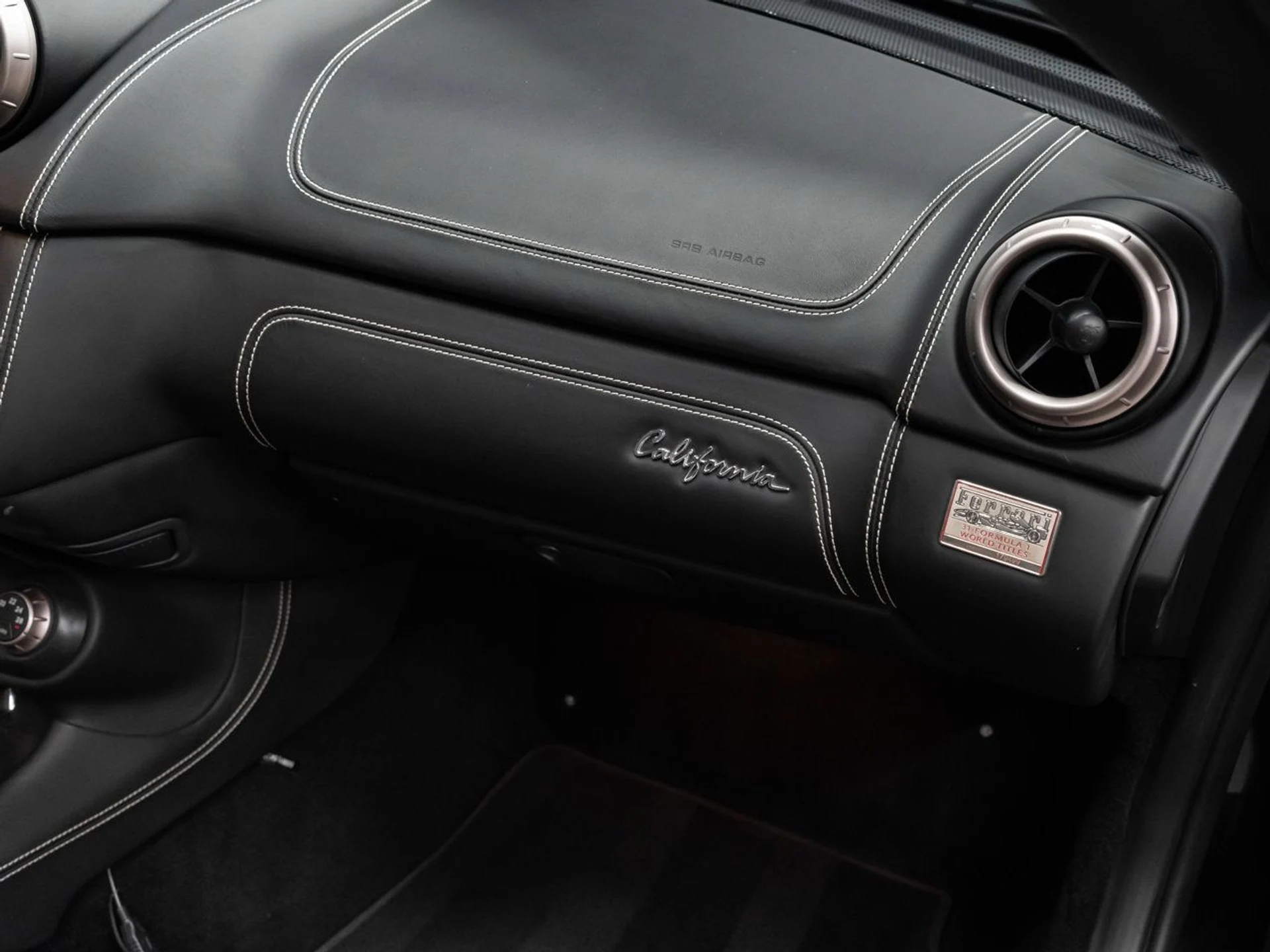 mph117_2905147902_ferrari_california_2011_f51b33b325