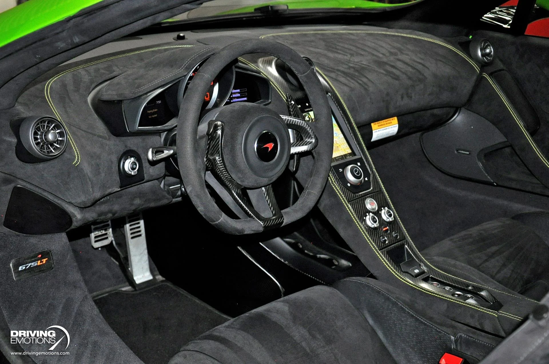 mph117_2970919638_855_p118_l_595f3c11ff