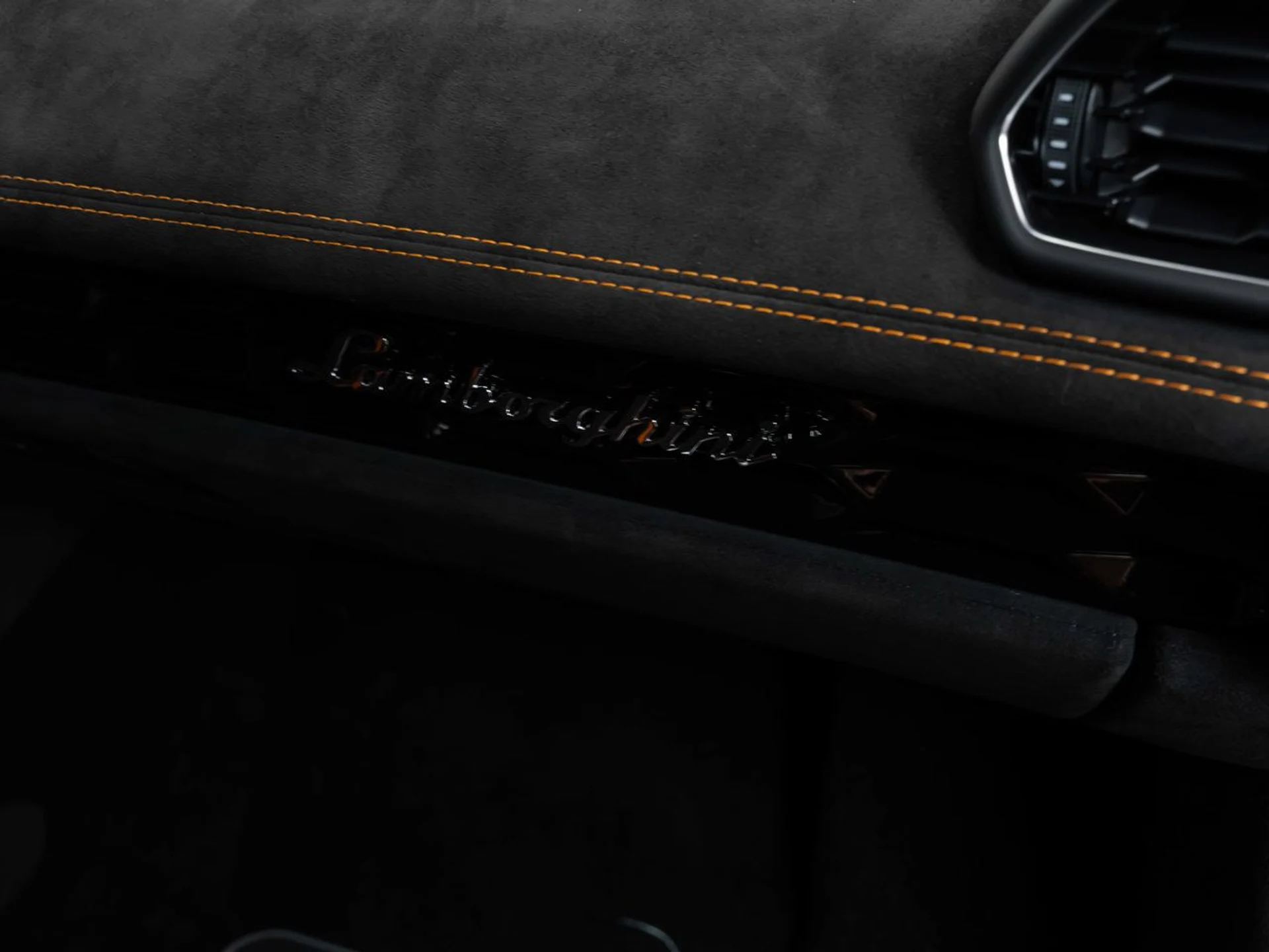 mph117_3987330211_lamborghini_huracan_2023_d1332f78bc