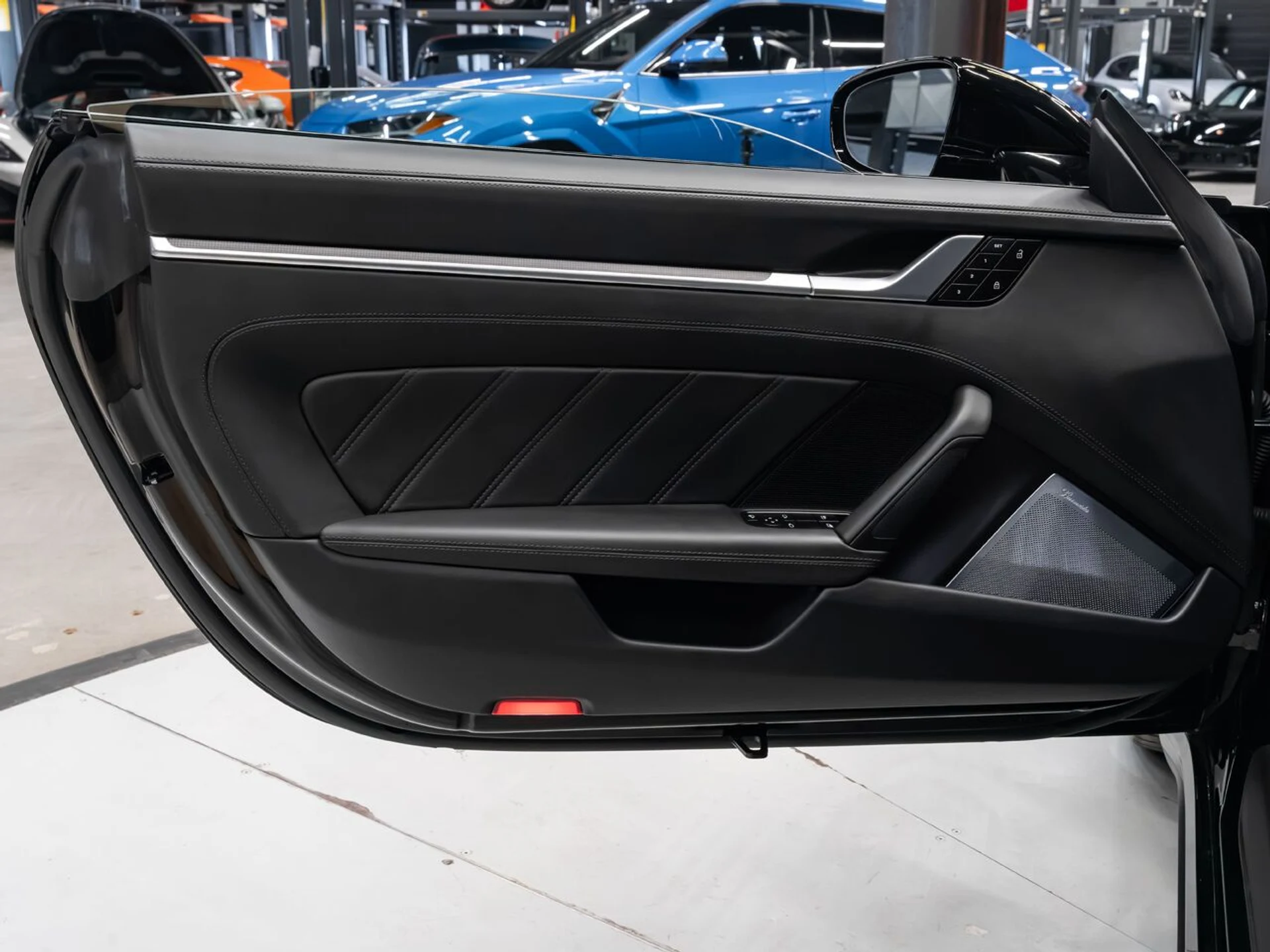mph118_2012803103_porsche_911_2022_9de20c7c38