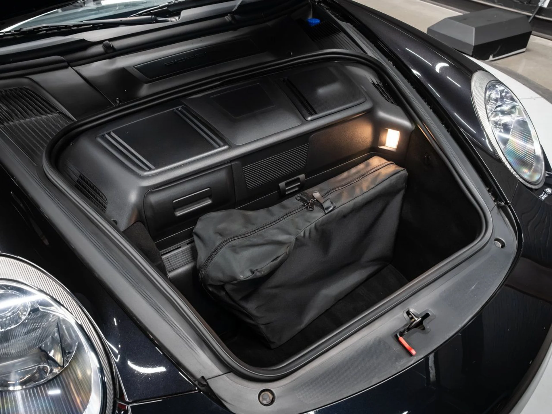 mph118_2071425889_porsche_911_2006_3c11105b06