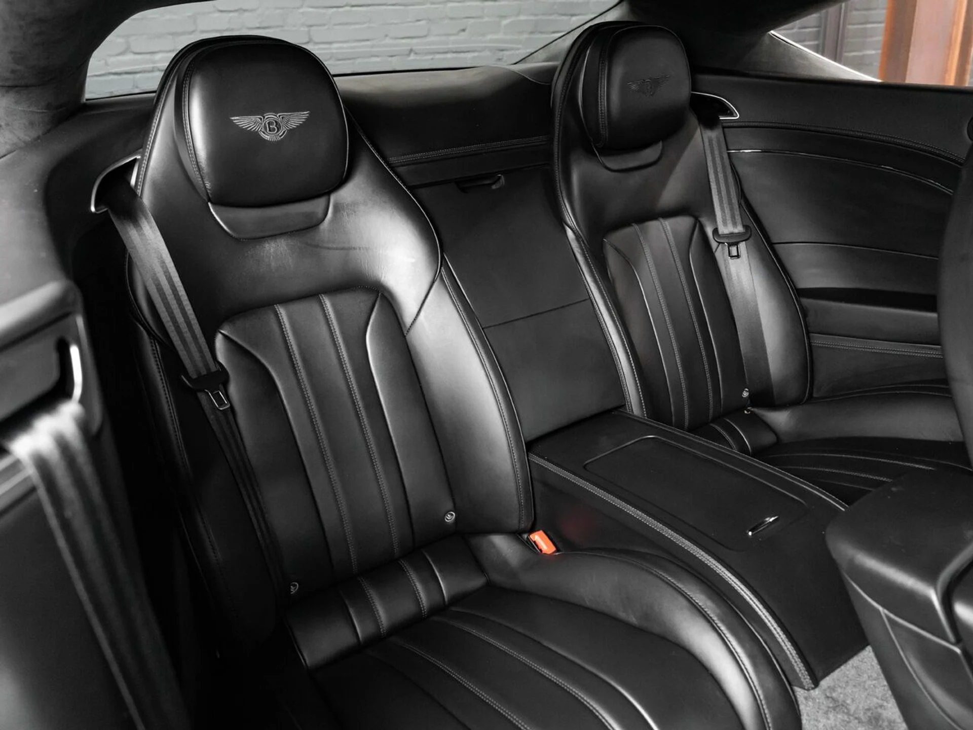 mph118_2726080640_bentley_continental_2022_a0d9a521c8