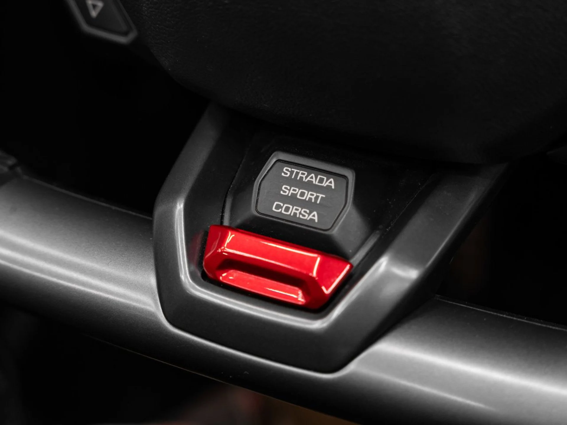 mph118_3102257750_lamborghini_huracan_2017_1926360521