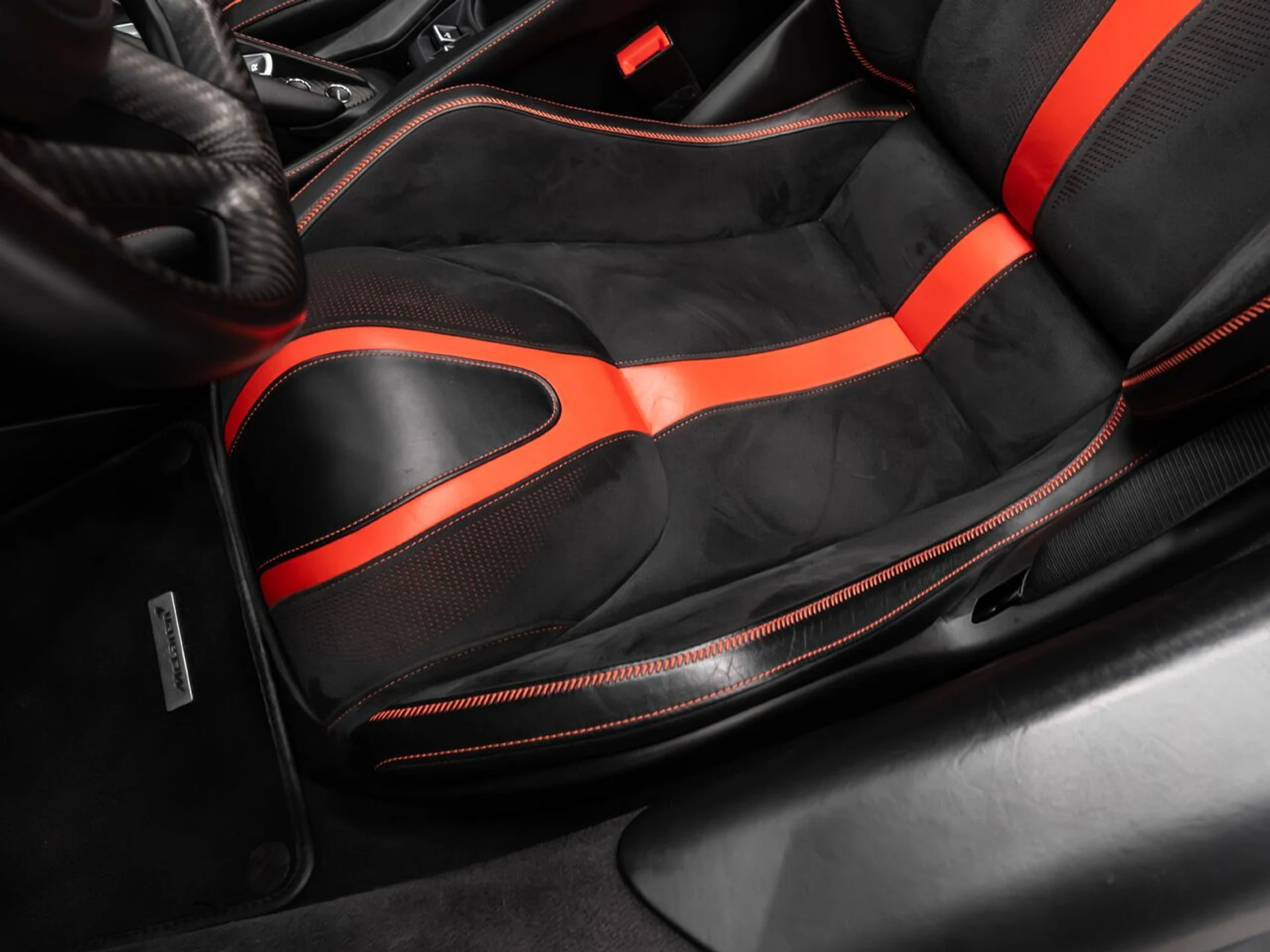 mph118_3147162934_mclaren_720s_2019_7f312376d4