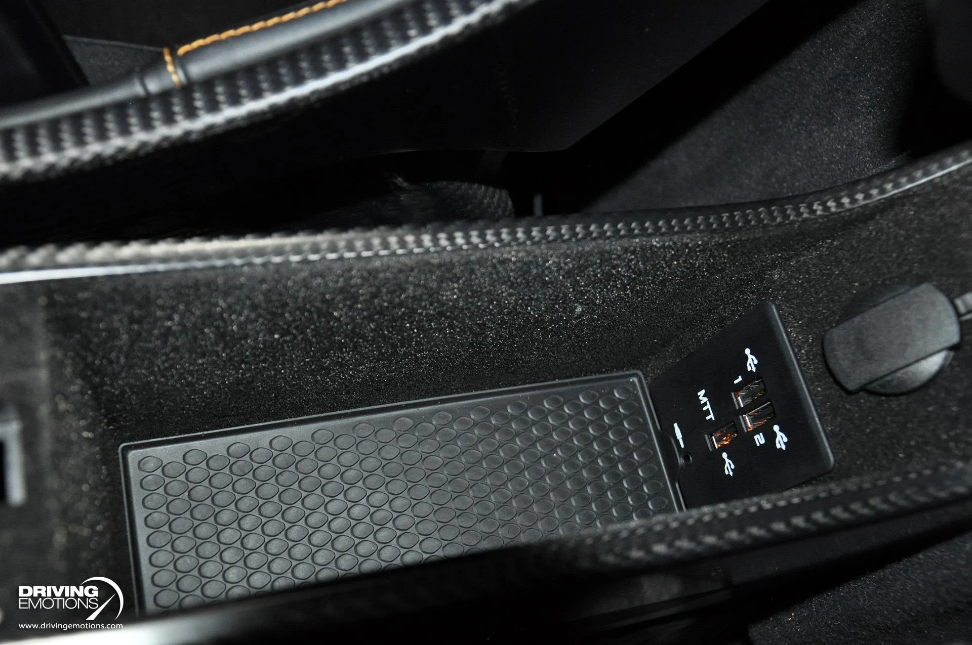 mph118_3526019937_836_p119_l_71e707eb0f