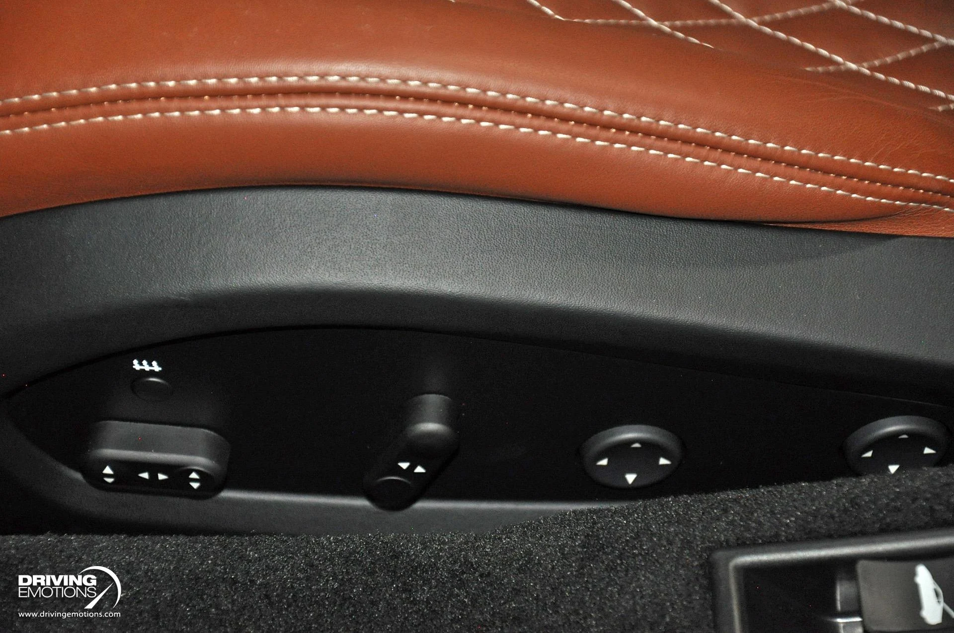 mph118_3715050560_896_p119_l_19aaea9f0a