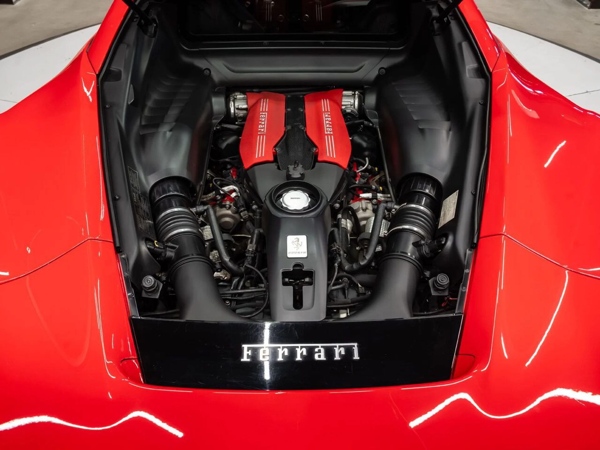mph118_4161074797_ferrari_488_gtb_2017_cc45f398a8